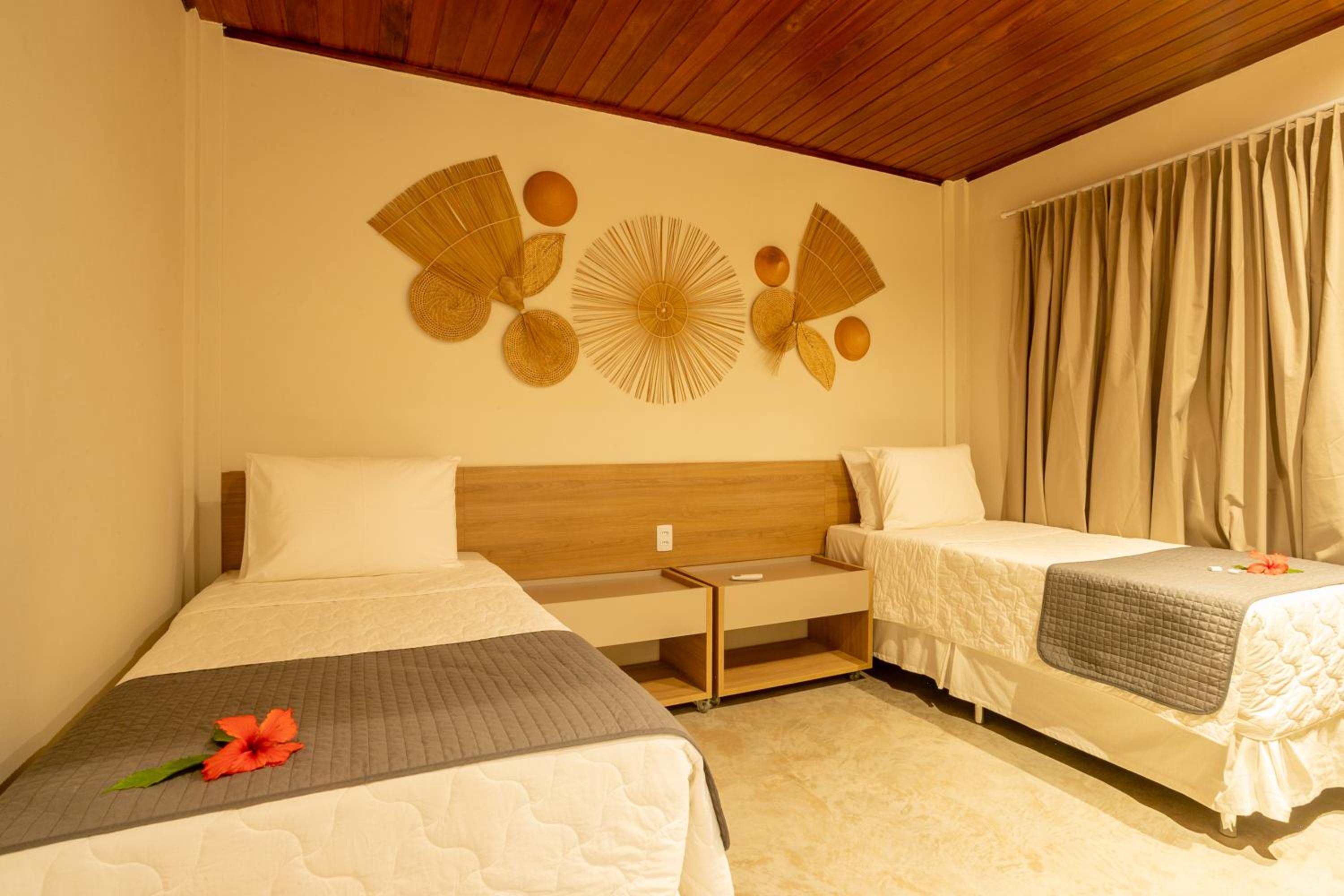 Three-Bedroom Villa - Photo 7