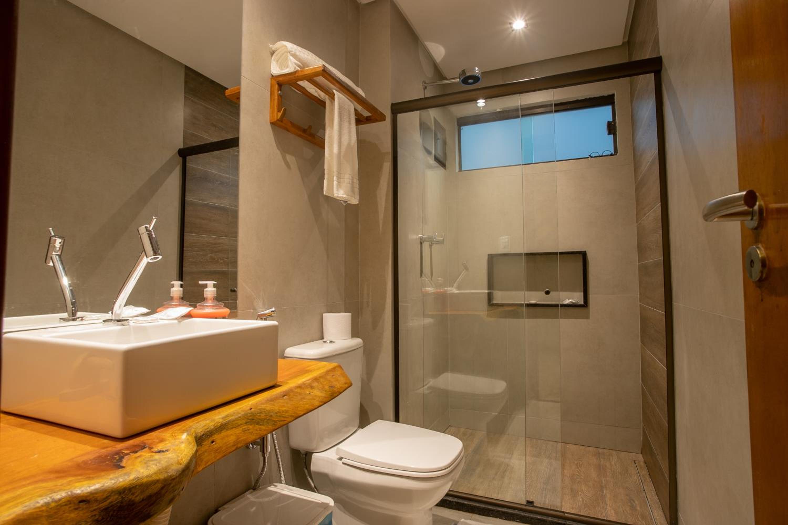 Three-Bedroom Villa - Photo 10
