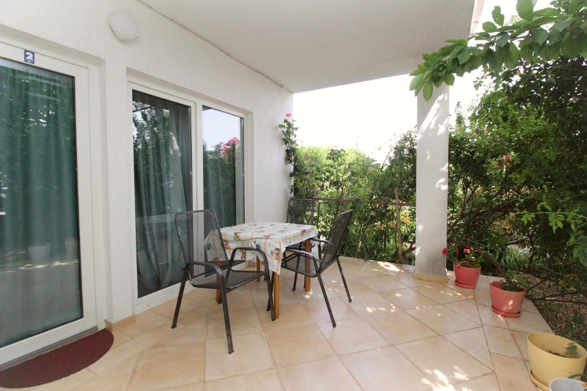Studio with Terrace