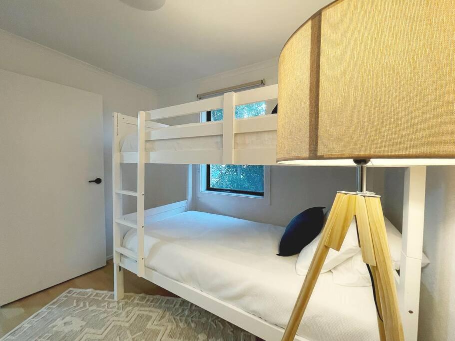 Two-Bedroom Apartment with Sea View photo 2