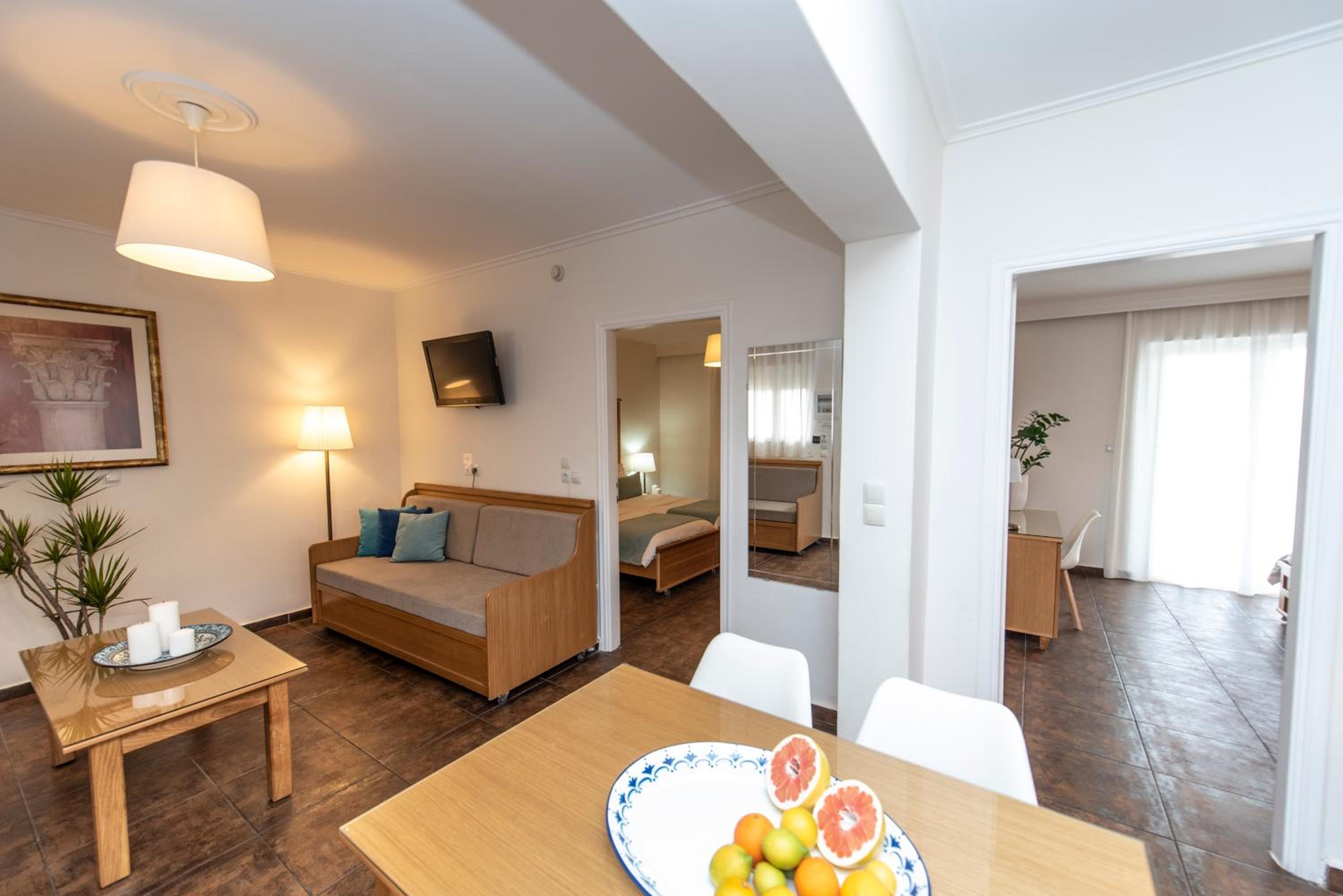 Family Suite Apartment - Photo 1