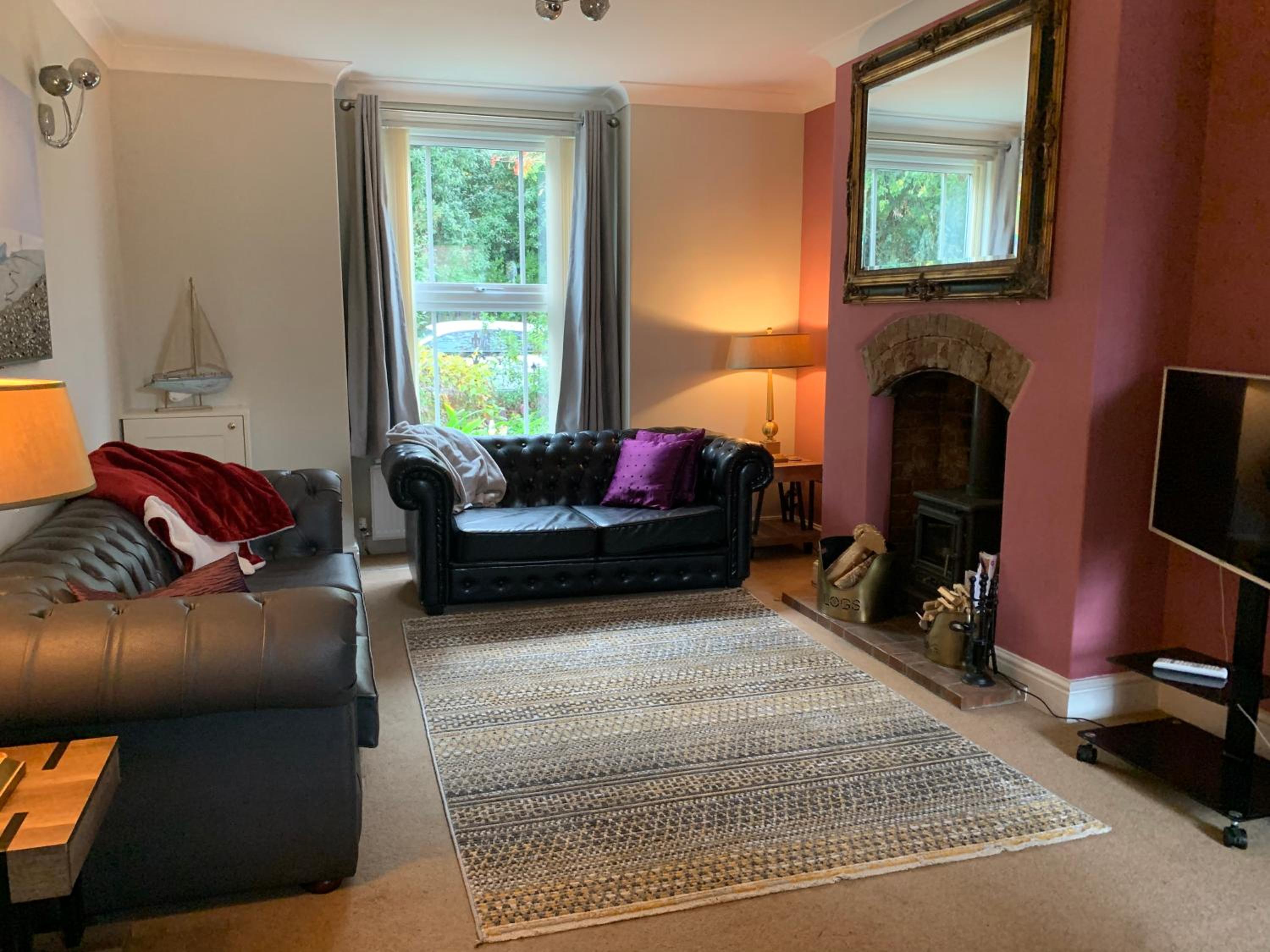 Three-Bedroom House photo 1