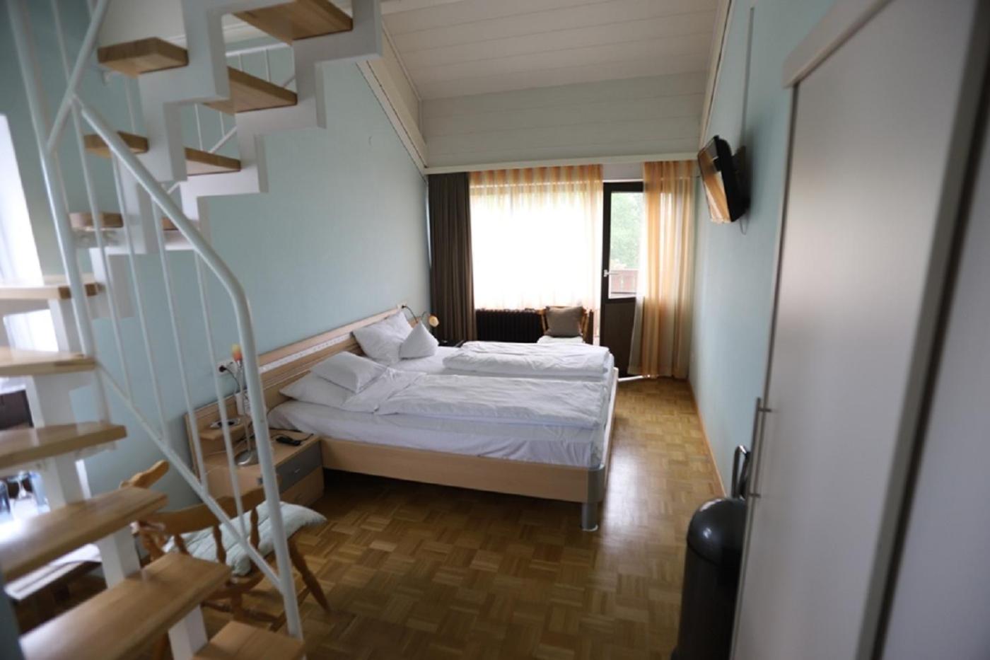 Double Room with Balcony photo 3