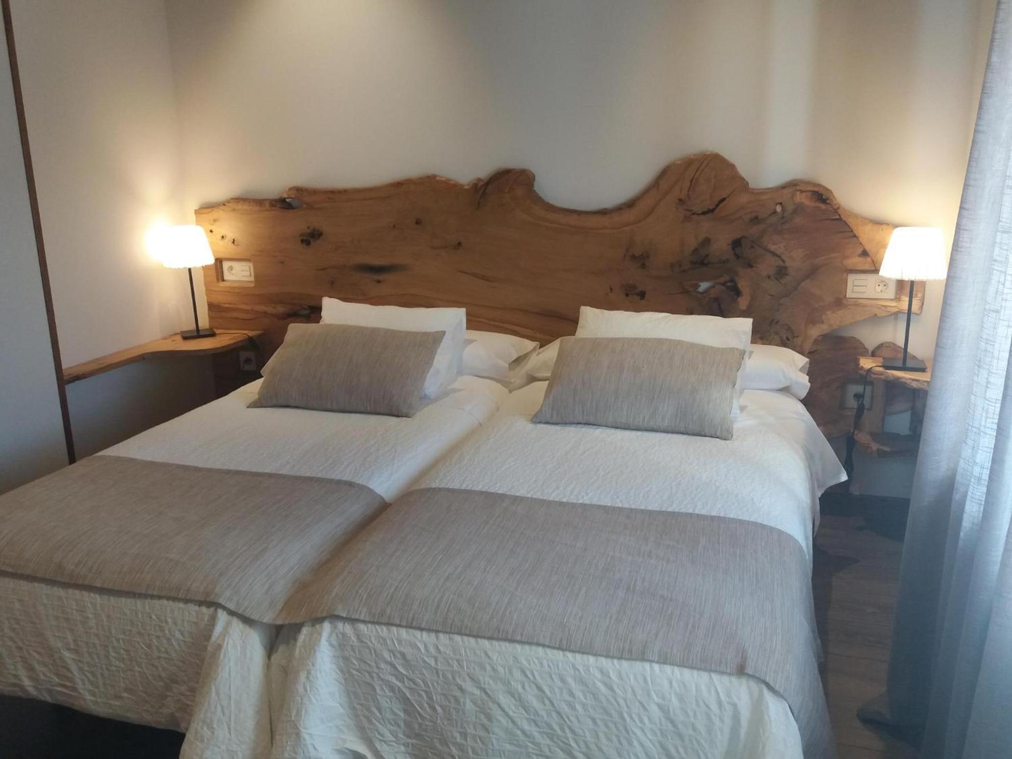 Habitación Doble con Baño Privado