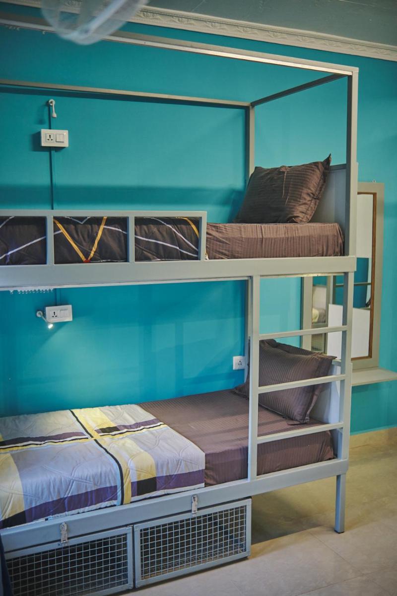 Bed in 8-Bed Dormitory Room photo 3