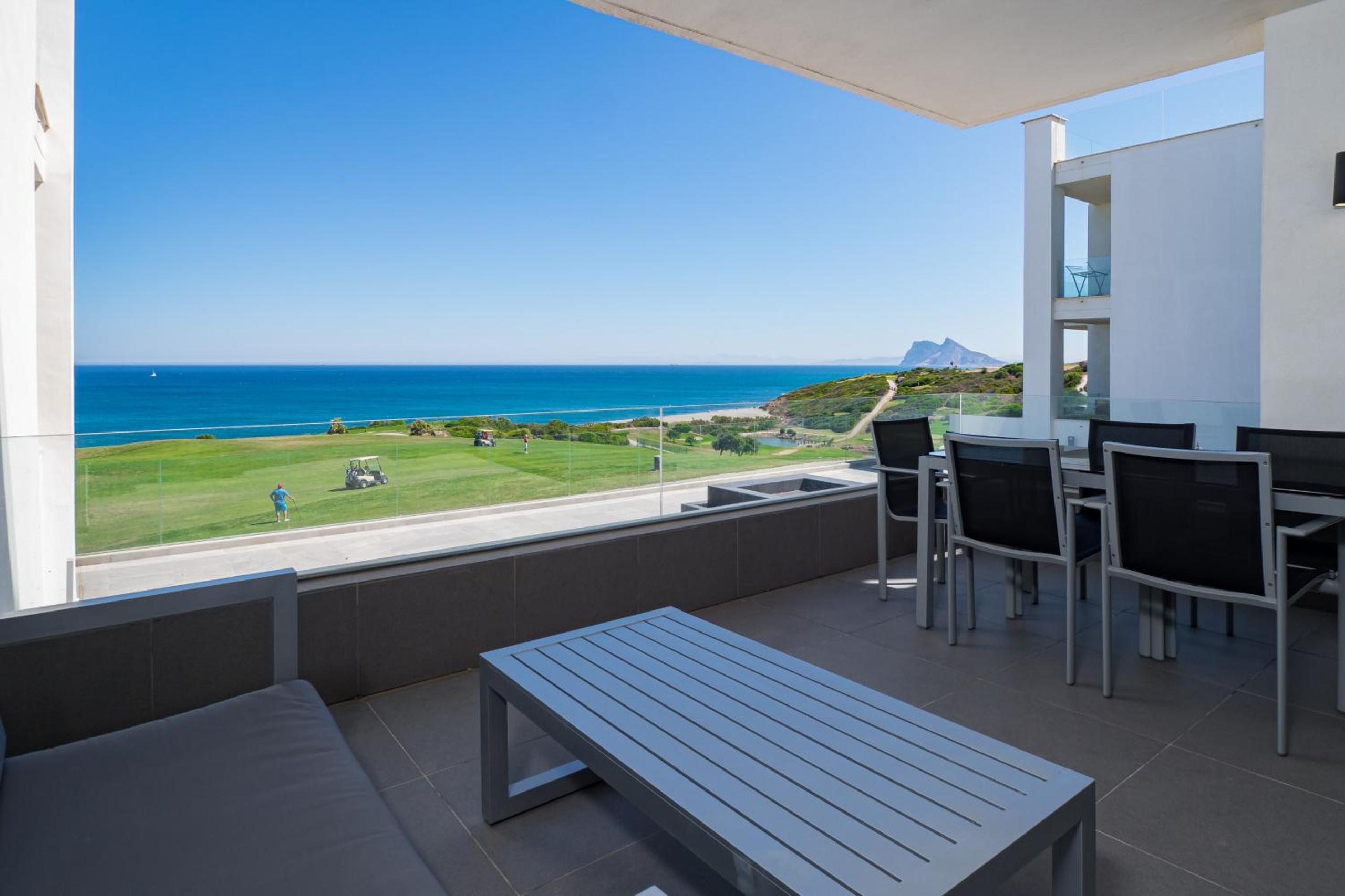 Apartment with Sea View photo 2