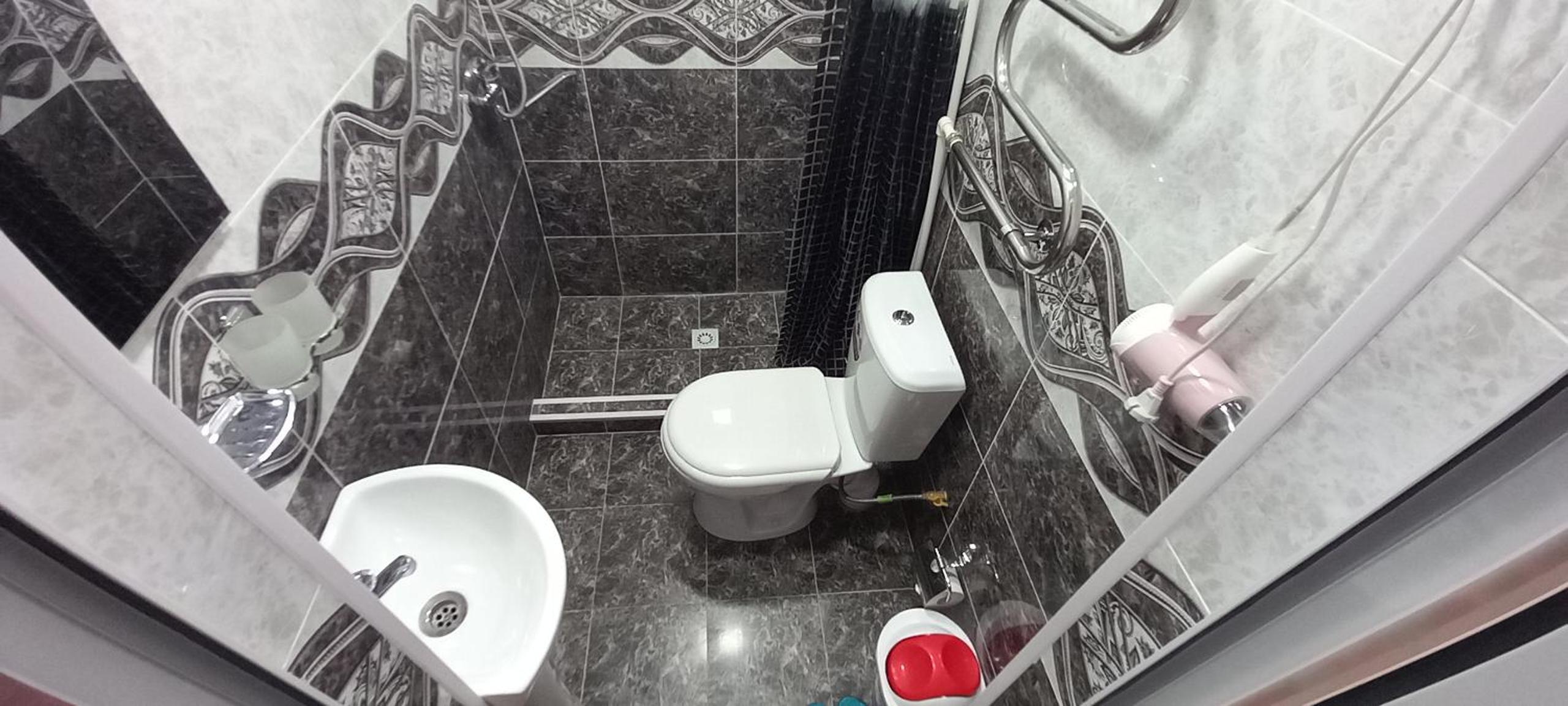 Twin Room with Shower photo 2