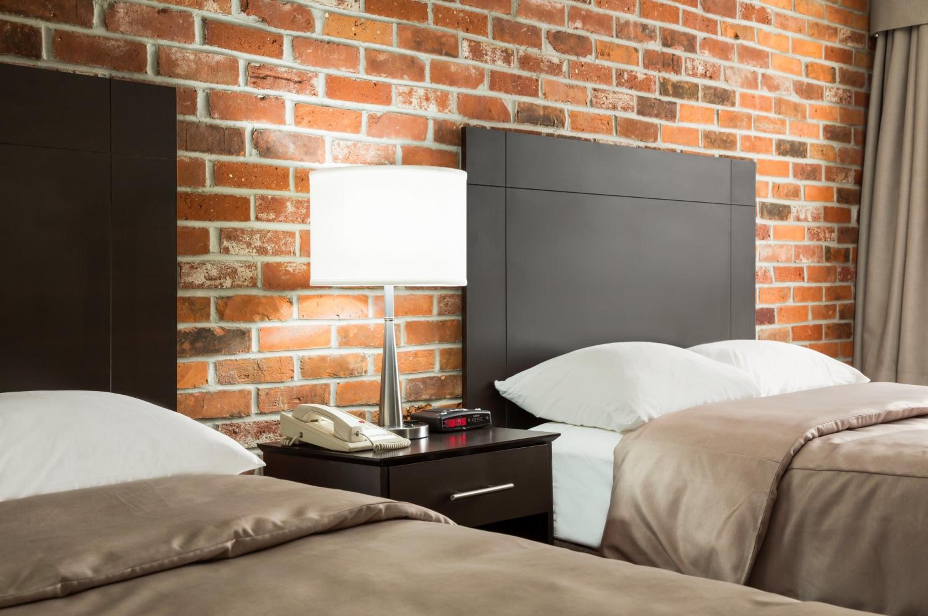 Double Room with Two Double Beds - Non-Smoking - Photo 1