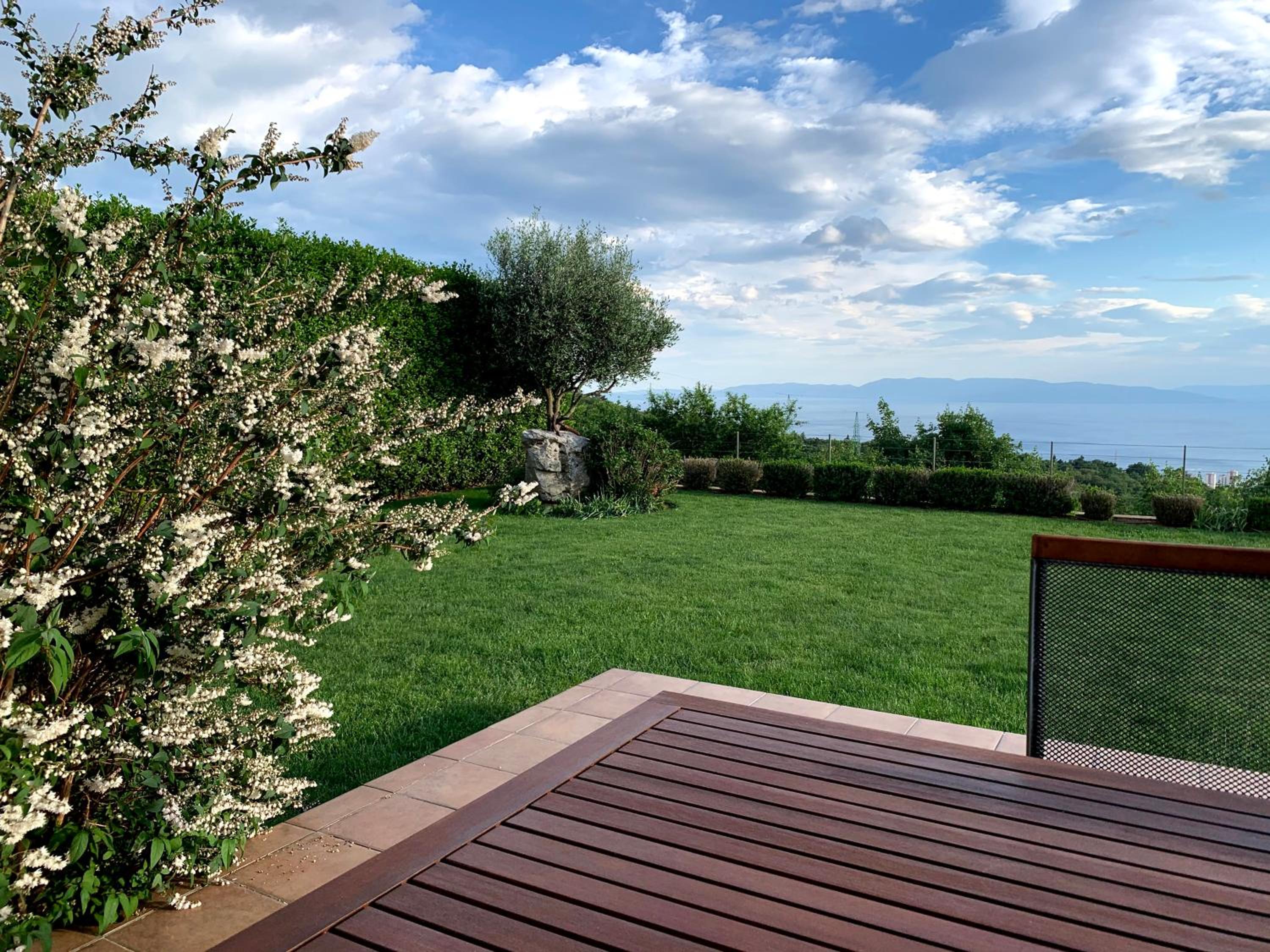 Triple Room with Sea View - Photo 10