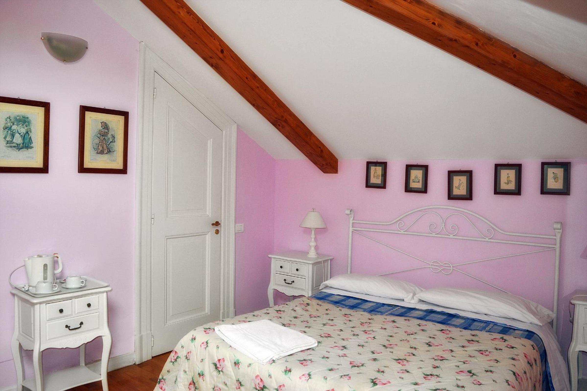 Standard Double Room - Photo 51