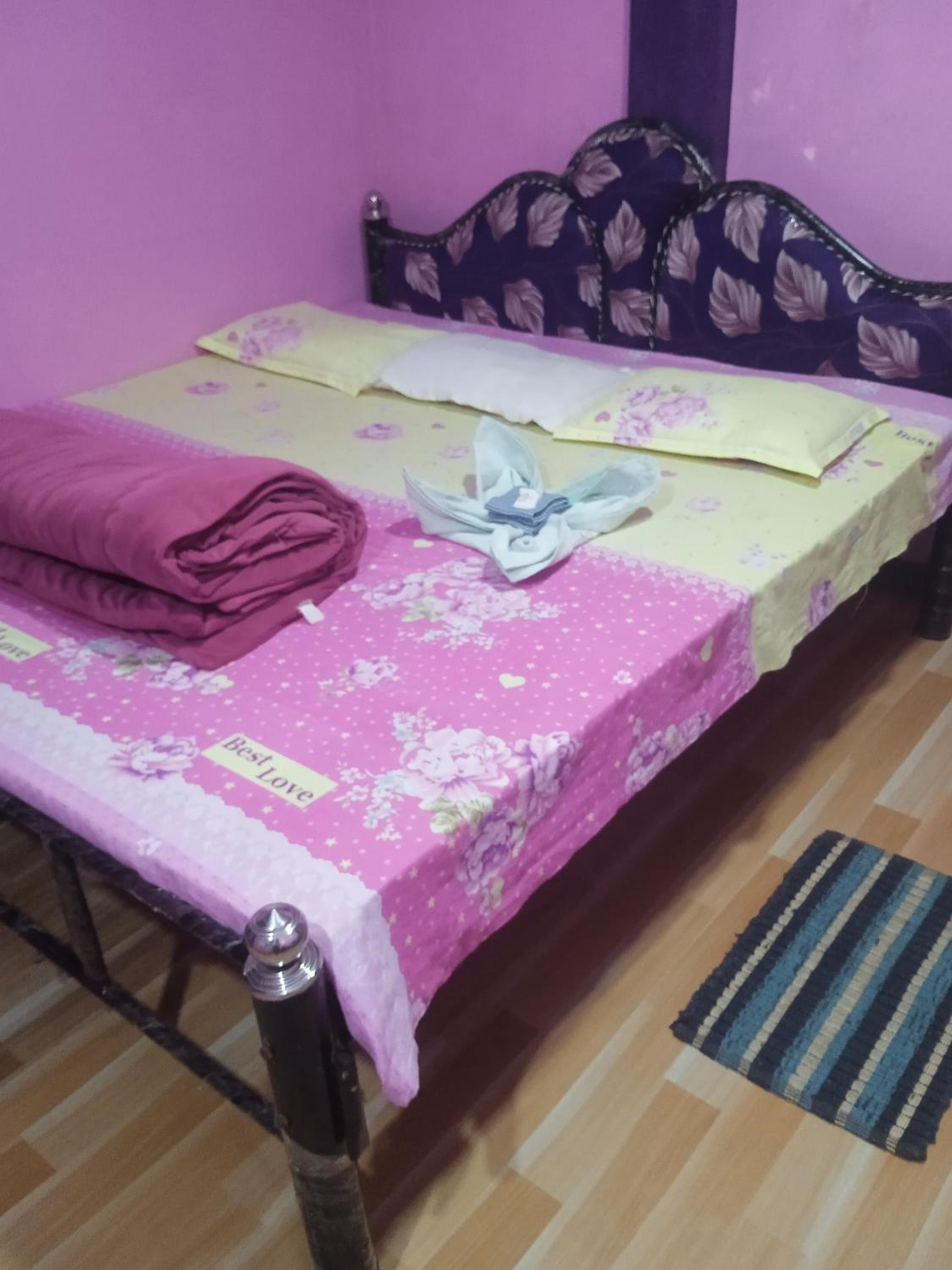Basic Triple Room photo 2