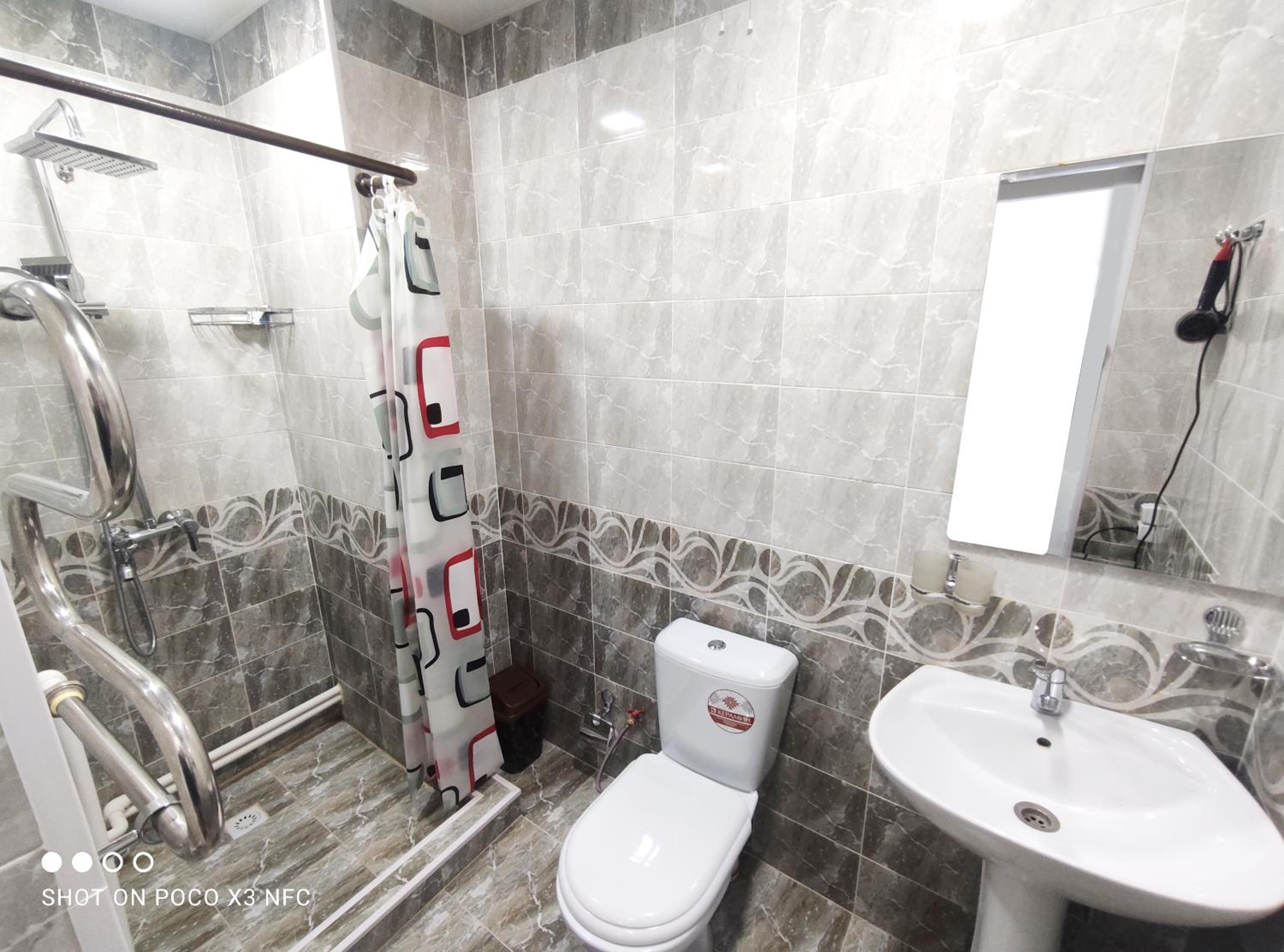 Deluxe Double Room with Shower photo 2