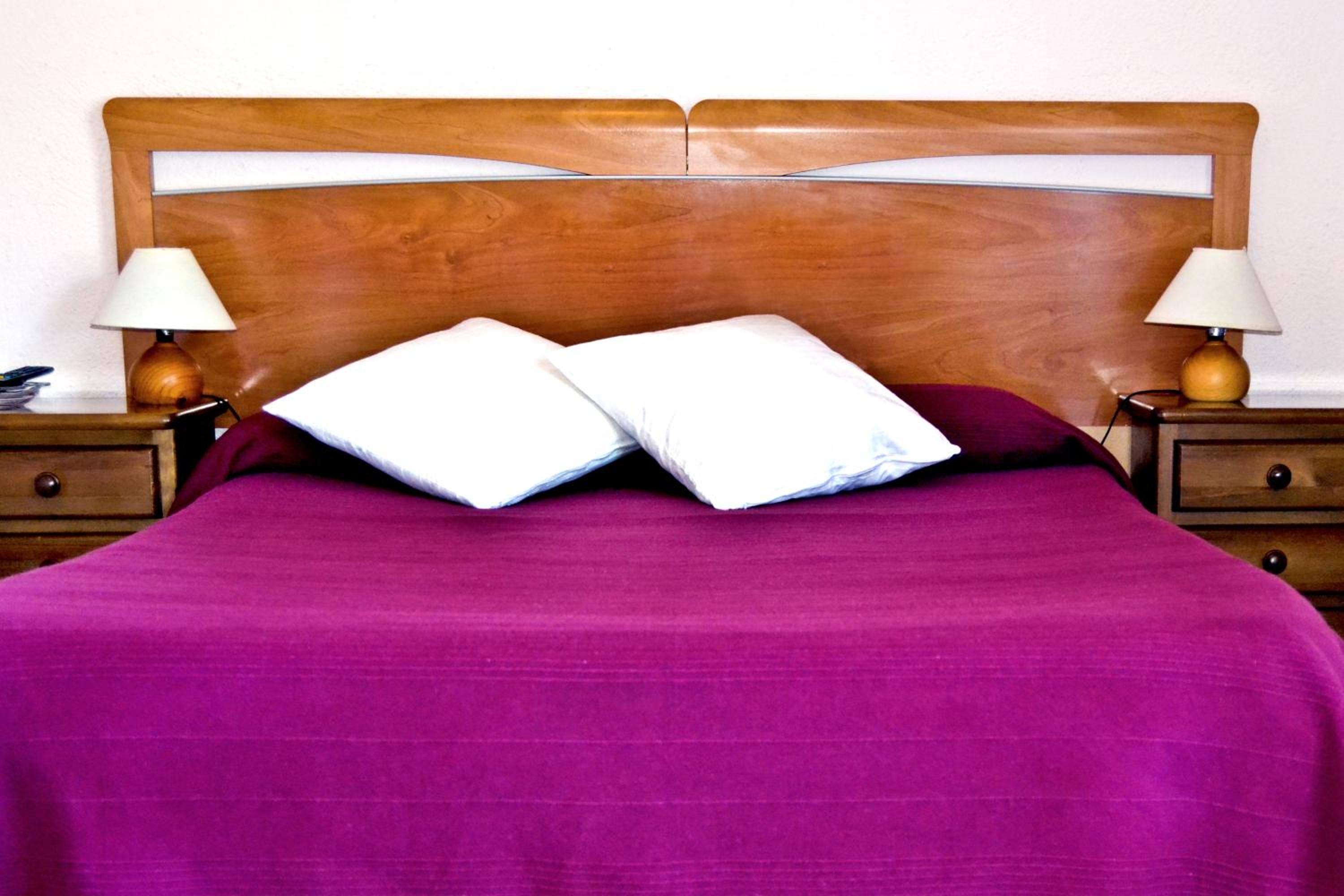 Double or Twin Room - Photo 7