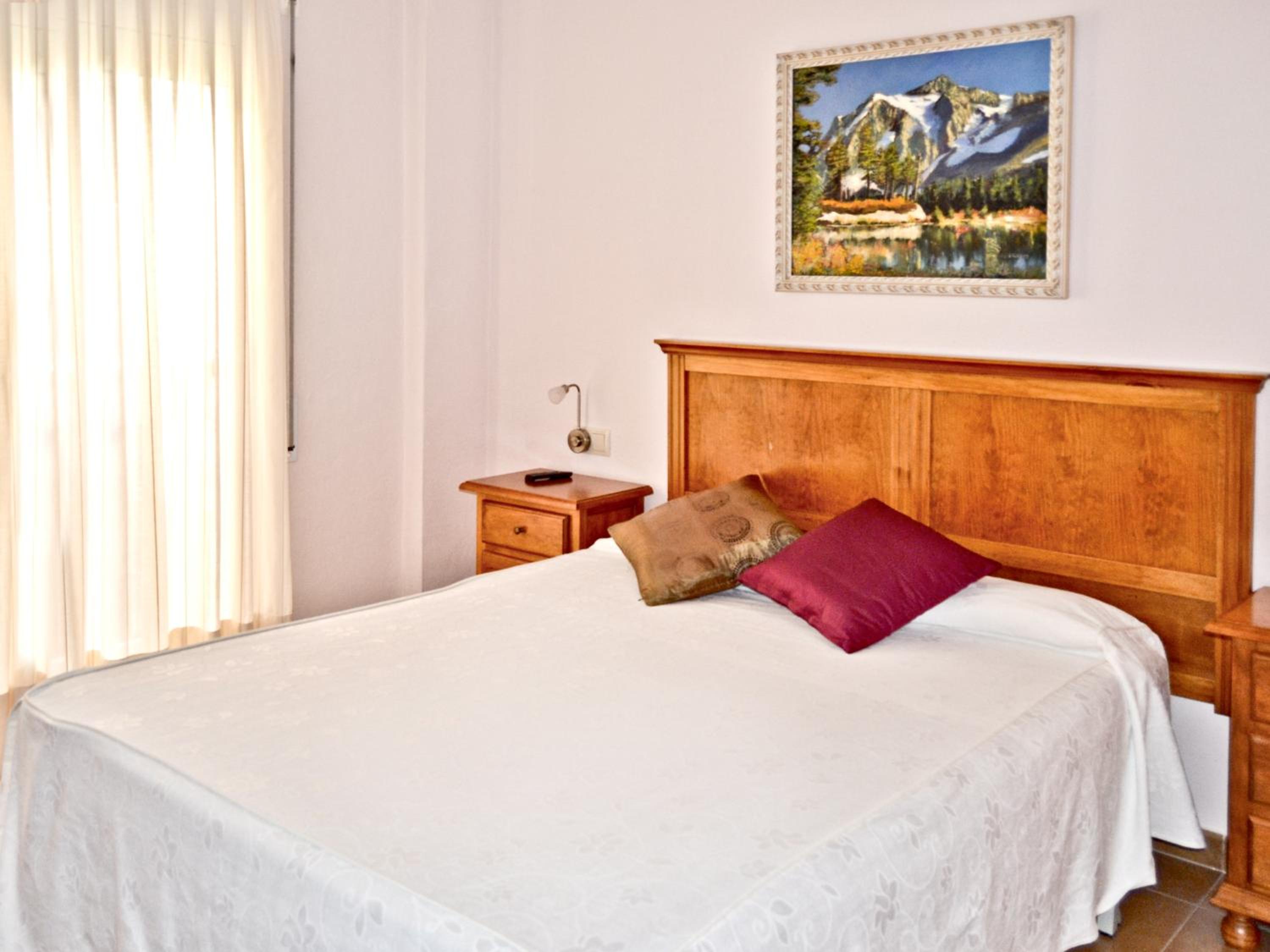 Double or Twin Room - Photo 9
