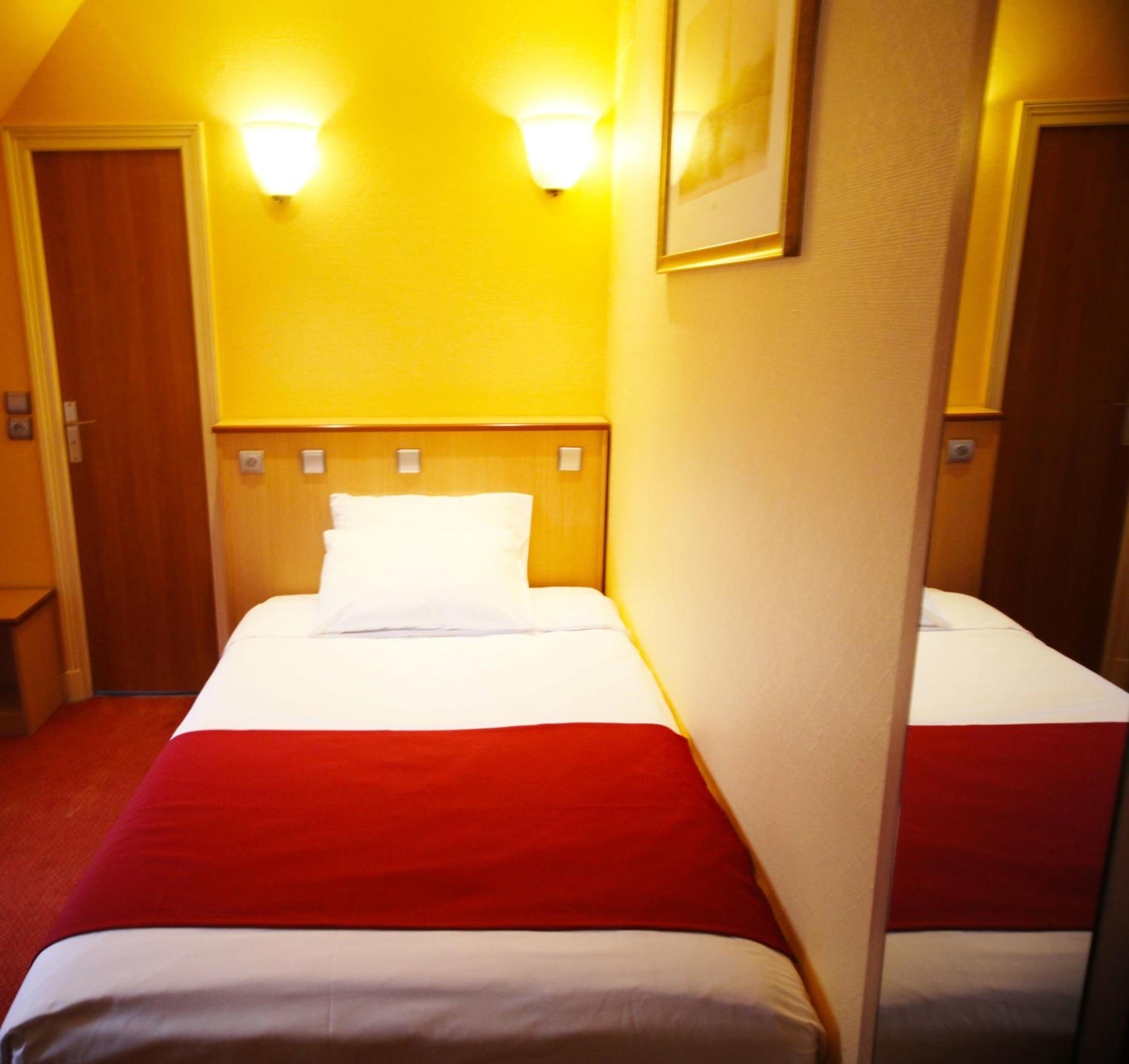 Single Room photo 1