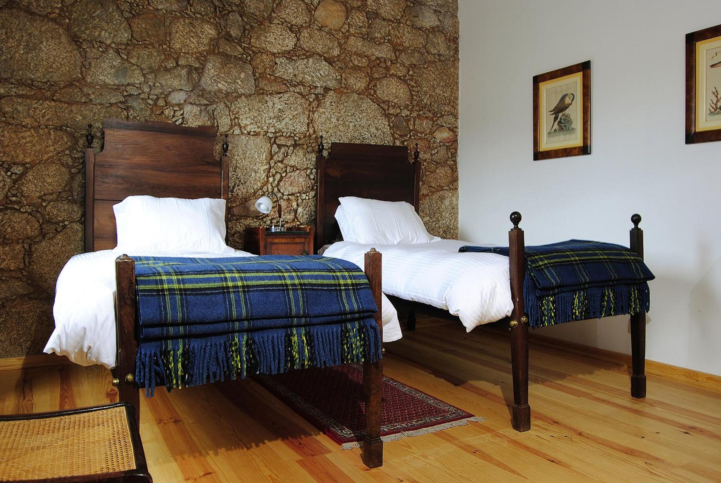 Deluxe Double or Twin Room with Garden View photo 3