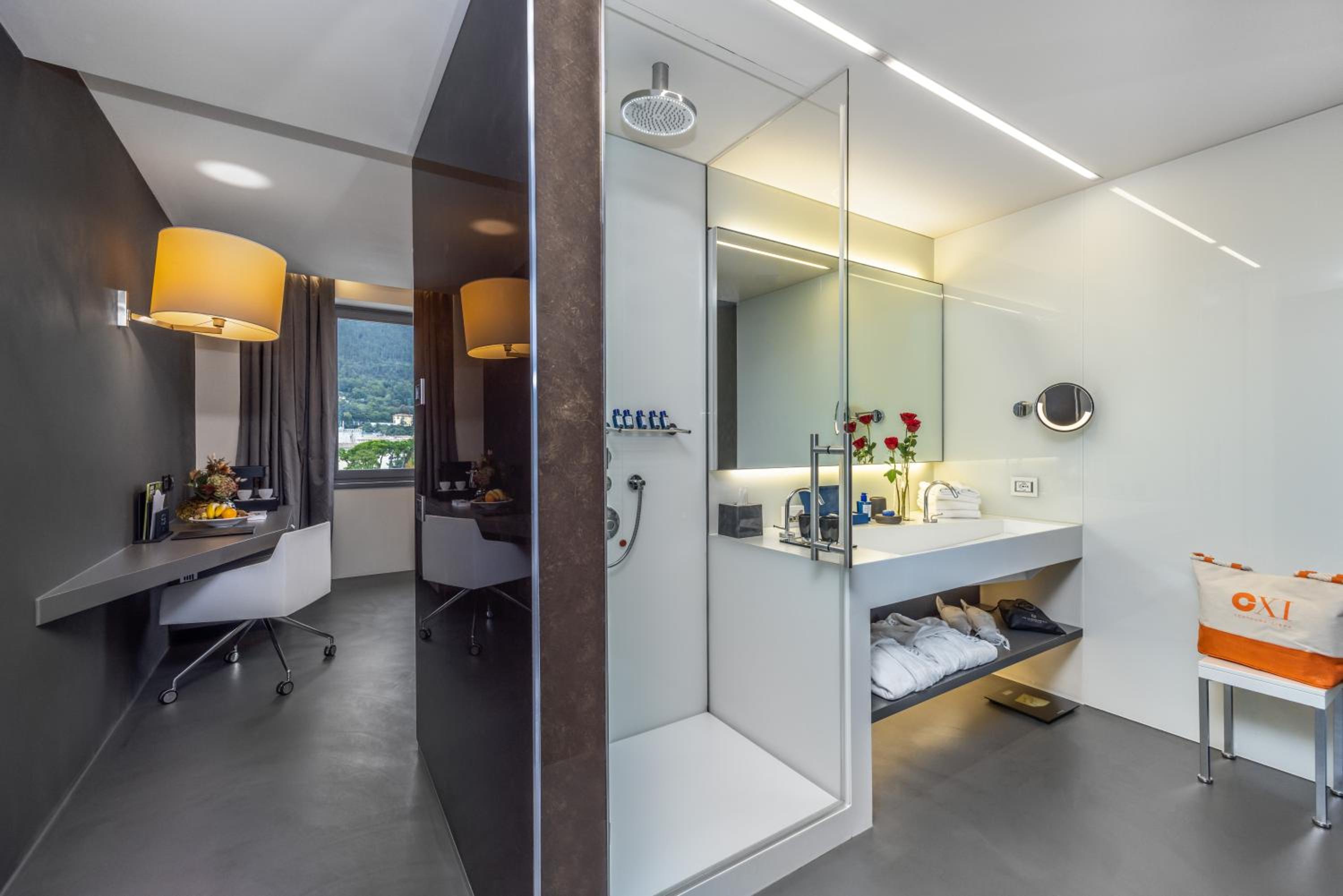 Deluxe Double or Twin Room with Garden View - Photo 4