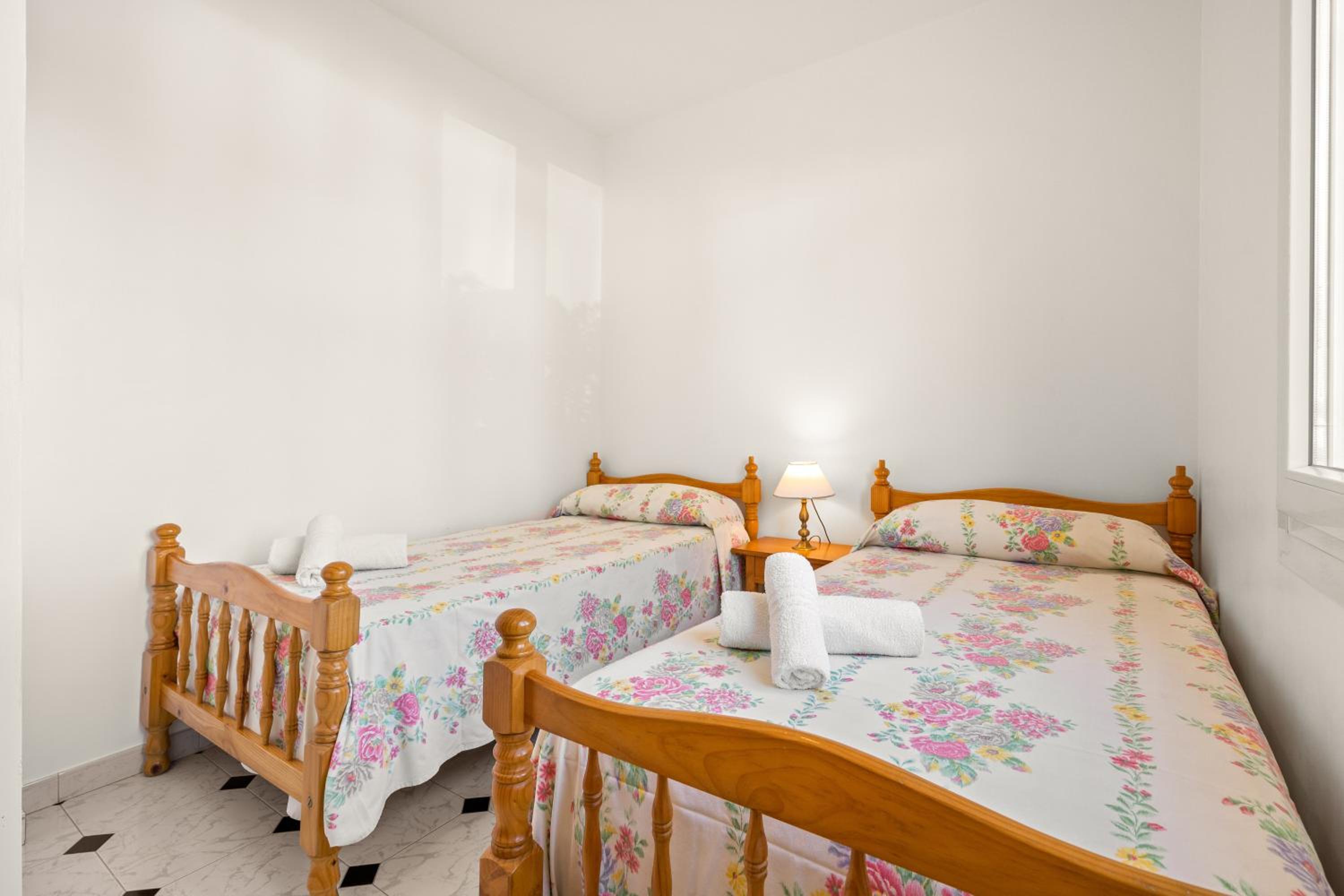 Three-Bedroom House photo 2