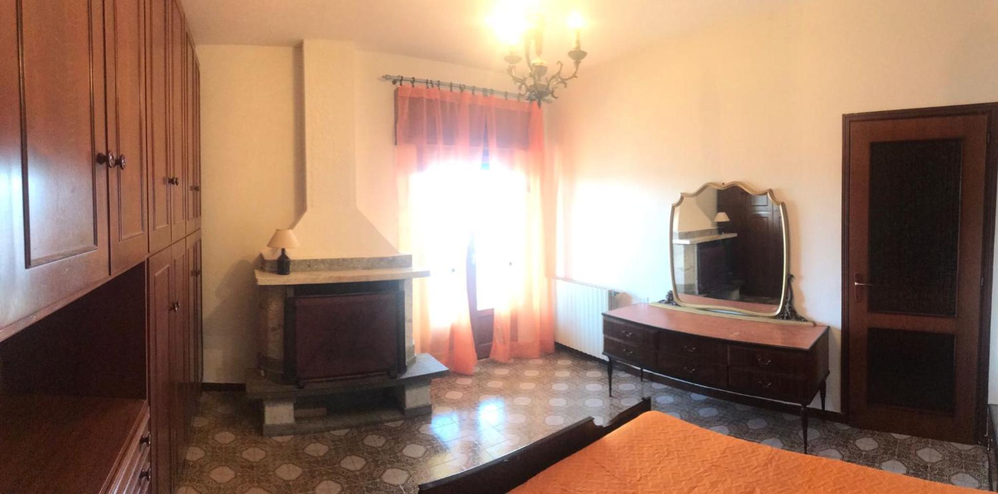 Apartment with Balcony photo 3