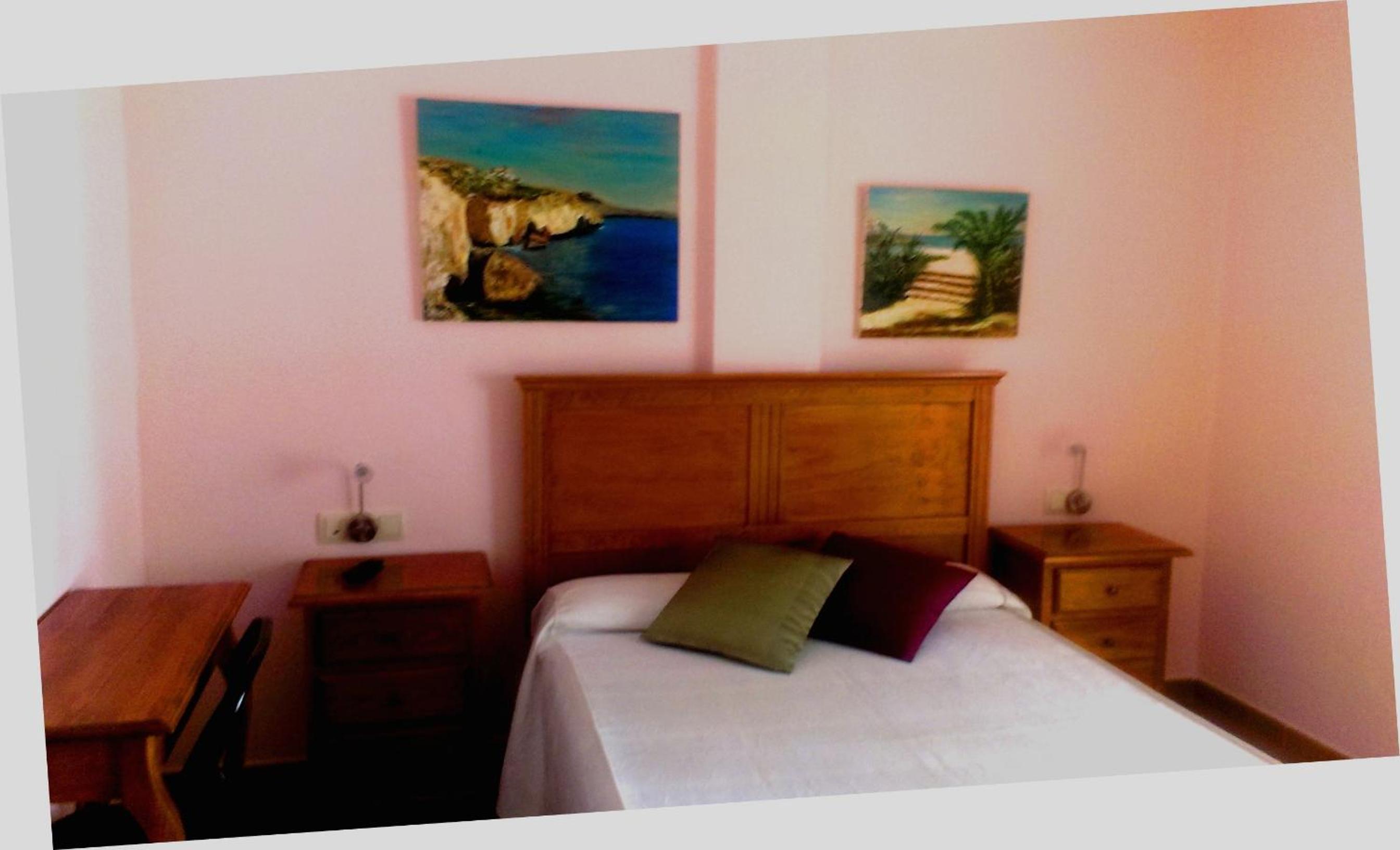 Double or Twin Room - Photo 11