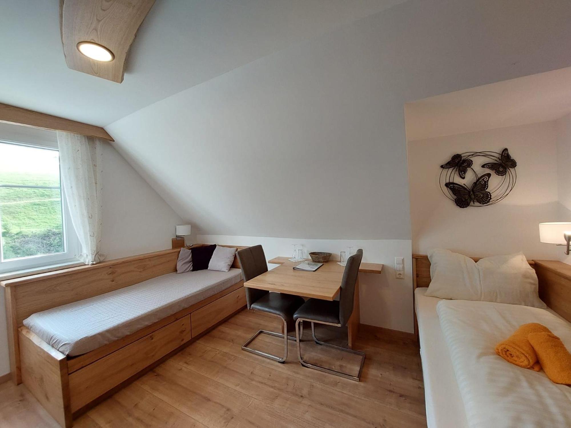 Double or Twin Room with Bathroom