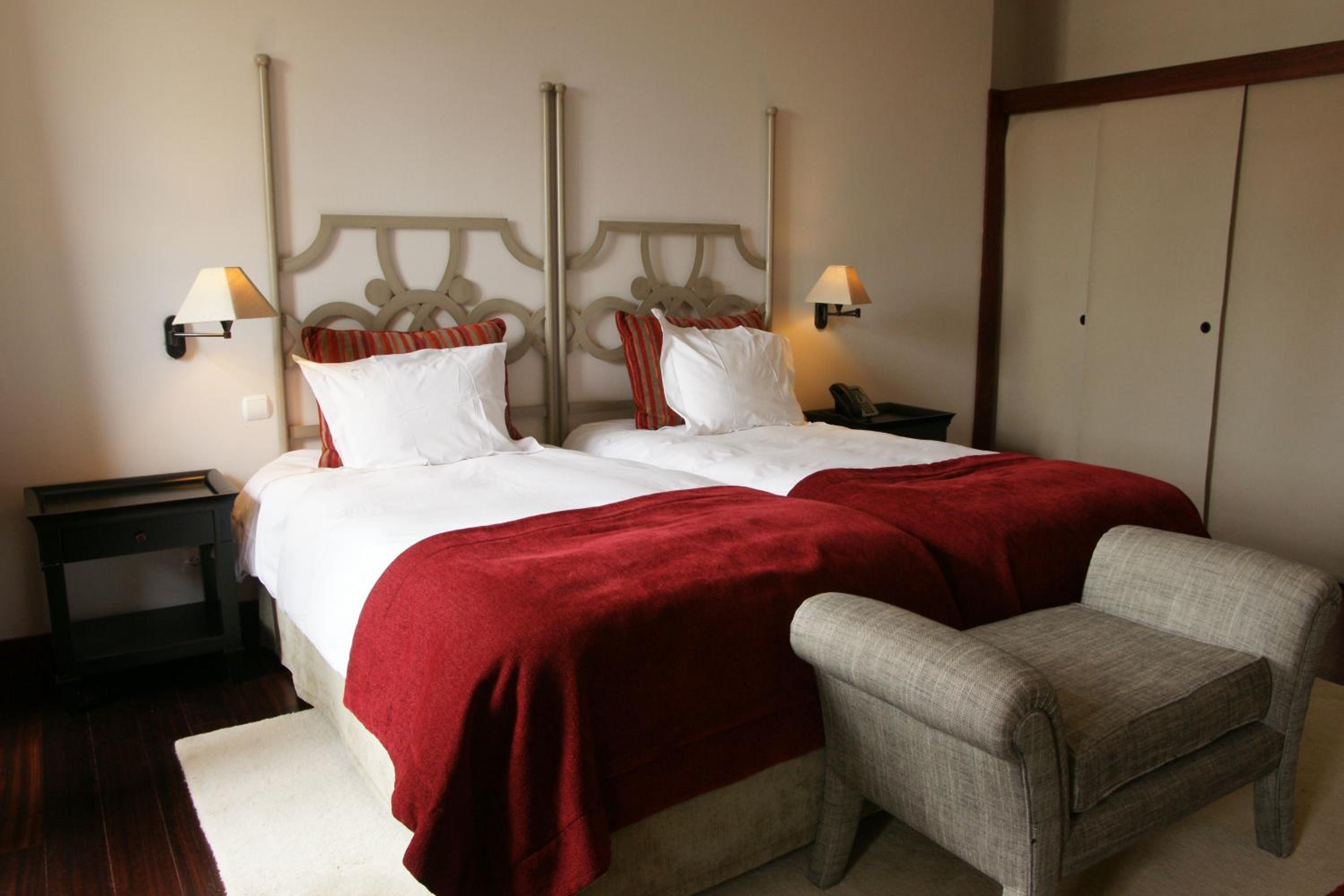 Superior Double or Twin Room - Photo 2