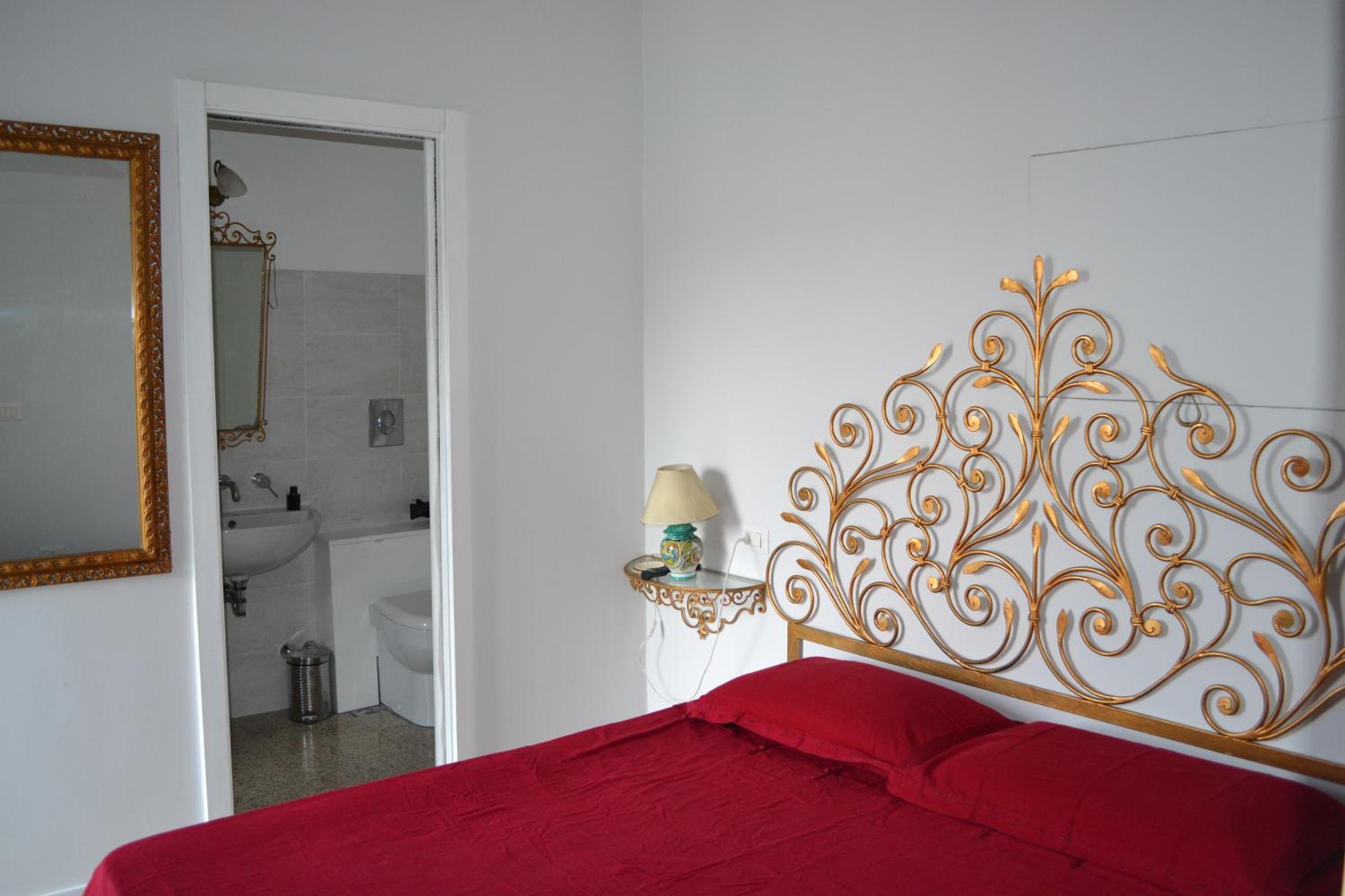Deluxe Family Suite