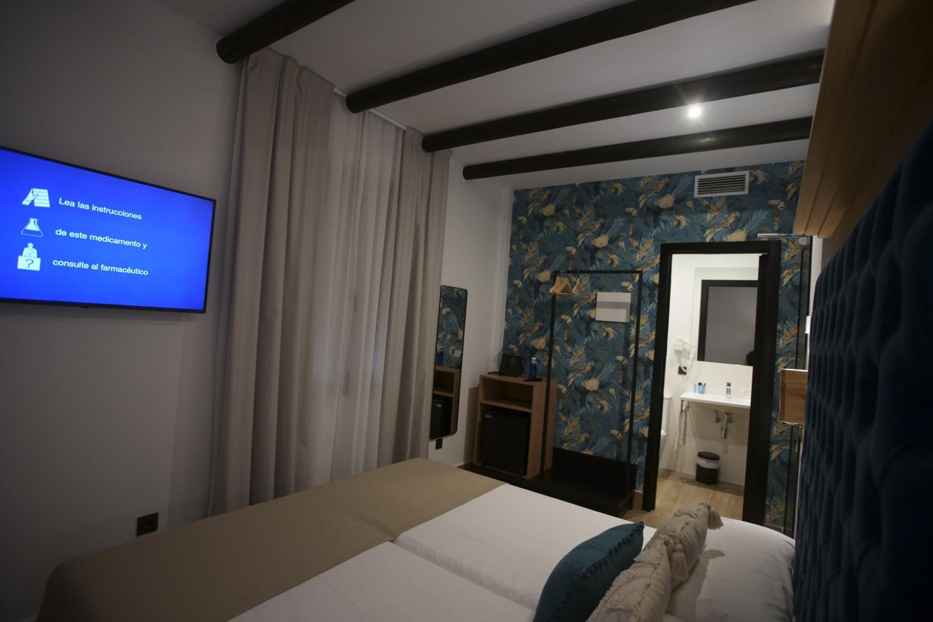 Superior Double Room - Photo 7