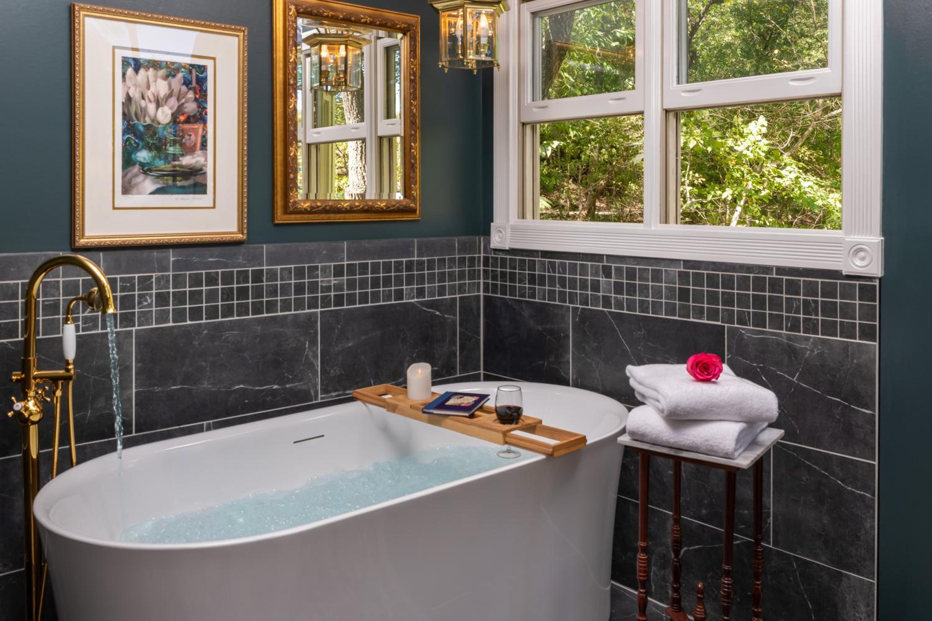 Tree-Top Suite  photo 3