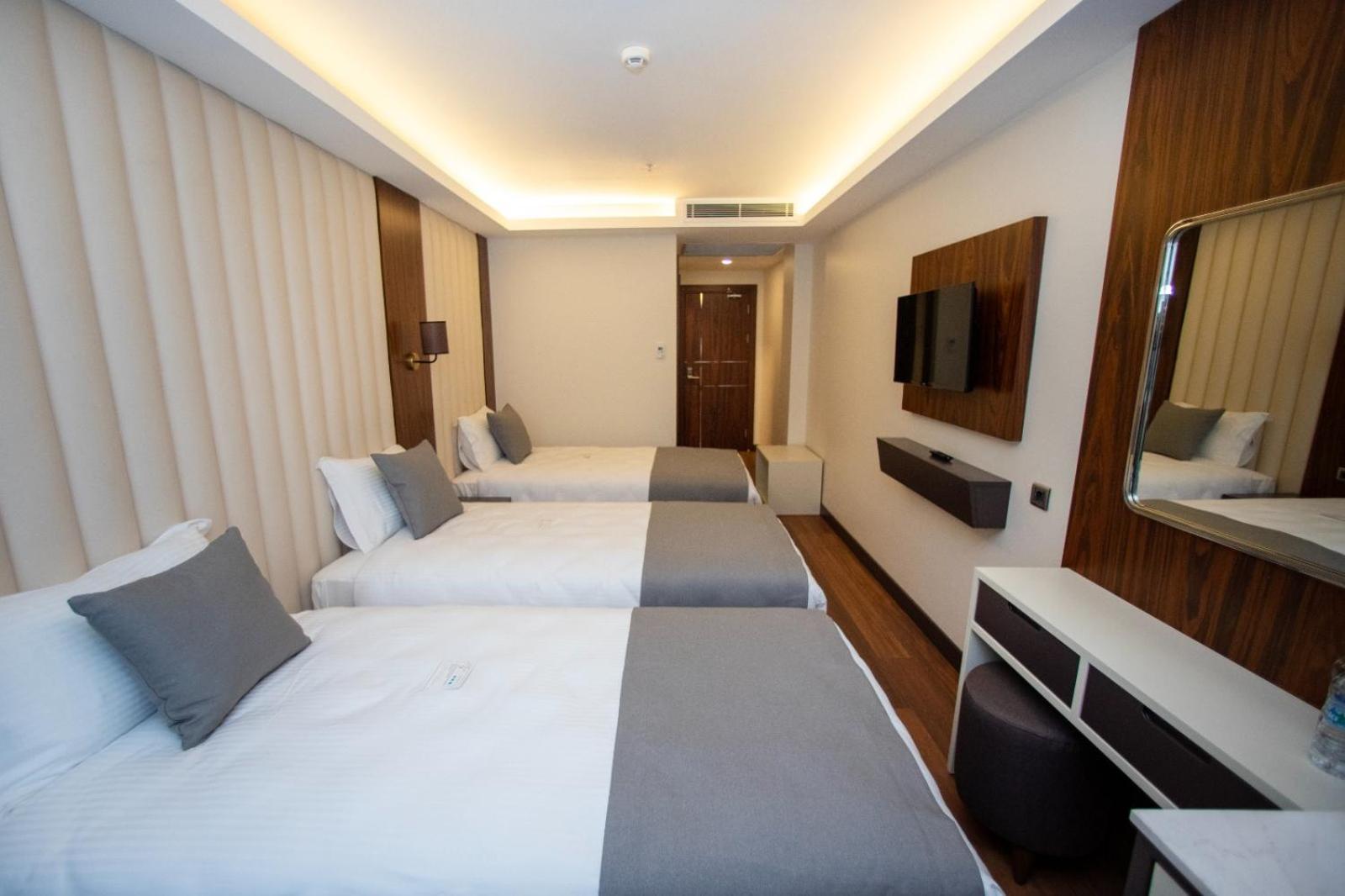Superior Triple Room photo 1