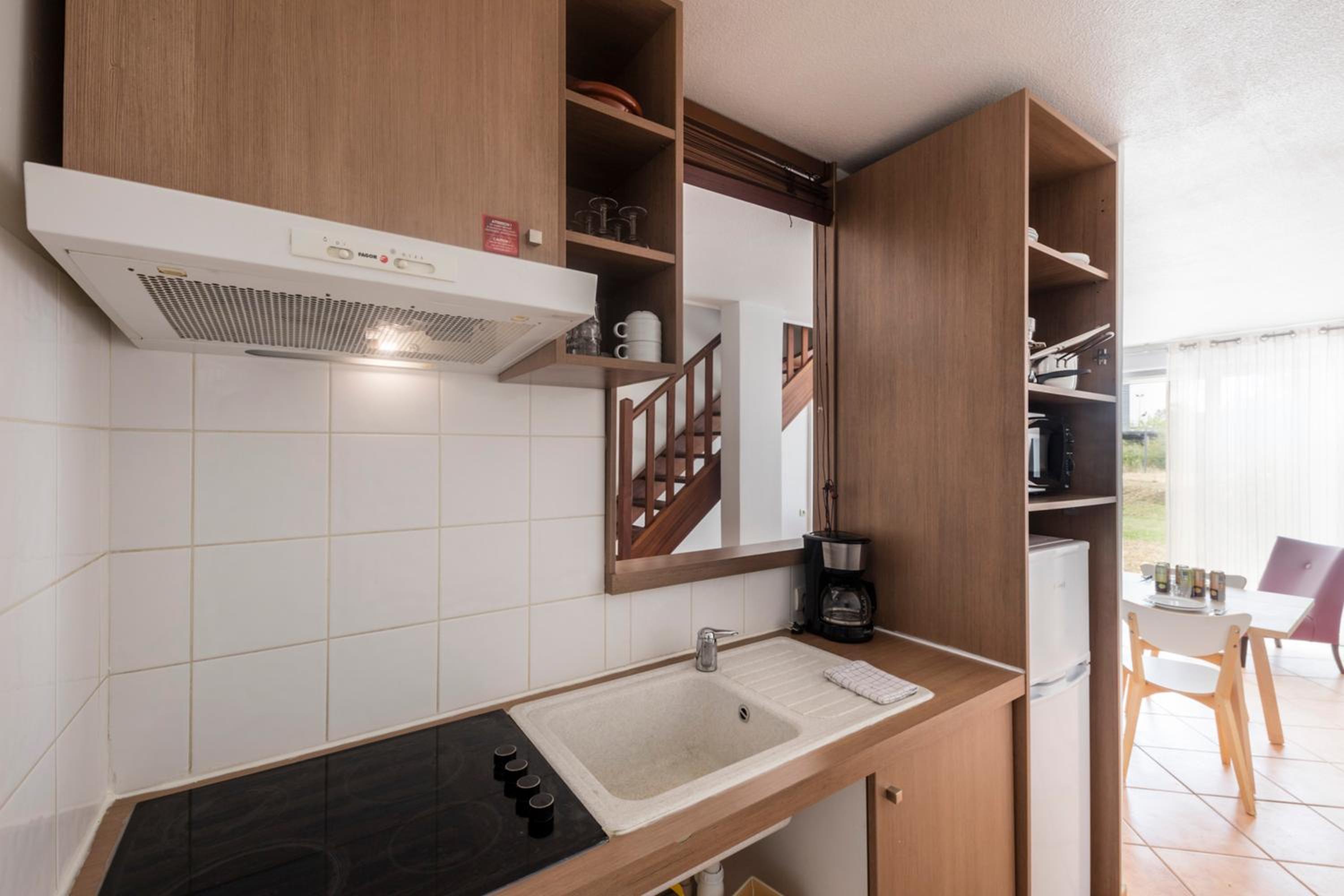 Two-Bedroom Villa - Photo 4