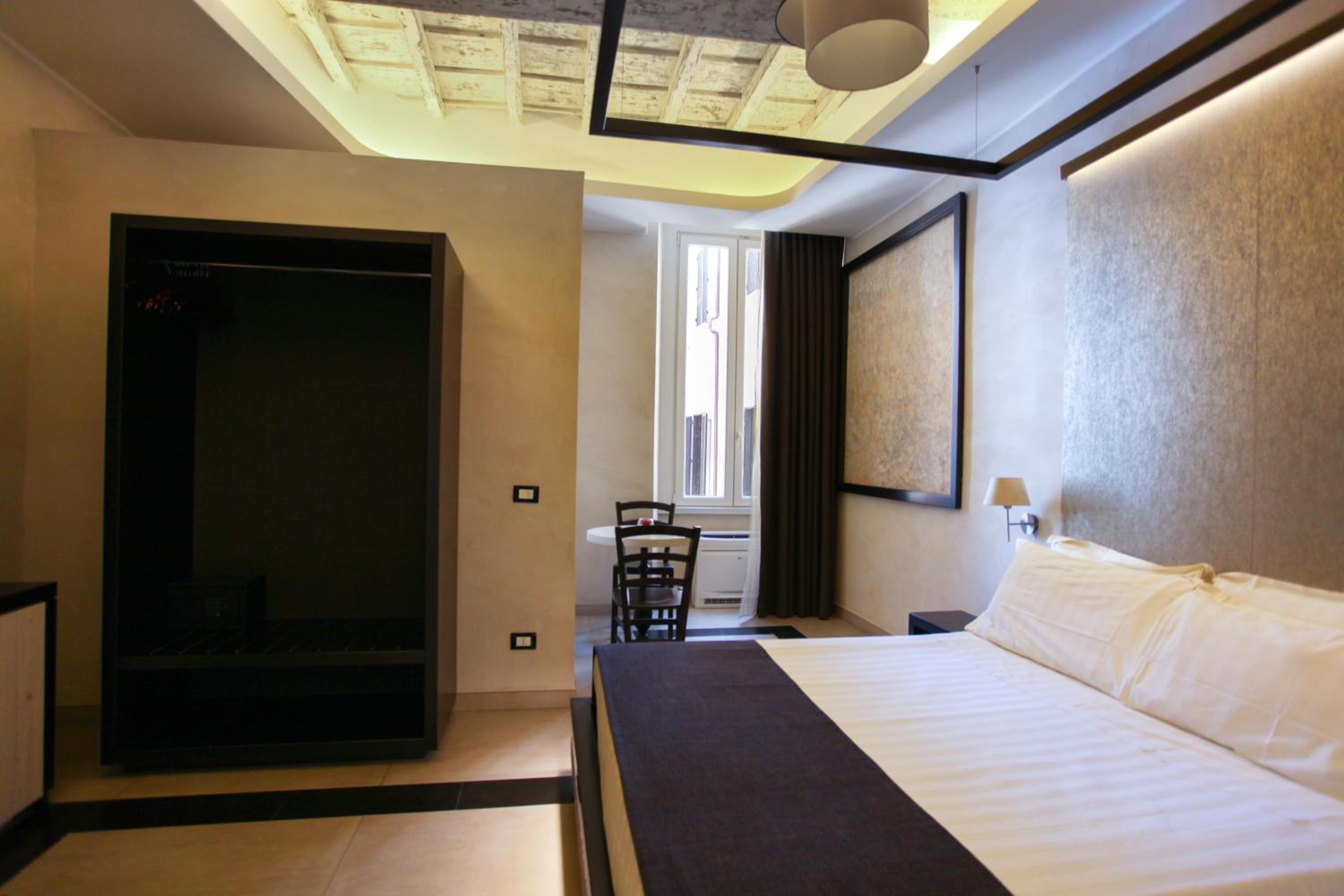 Superior Triple Room photo 2