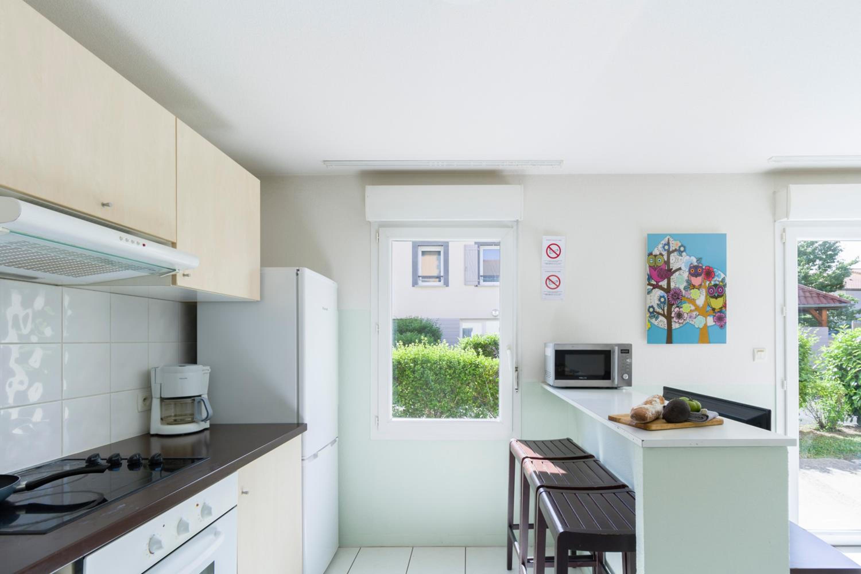 Two-Bedroom Apartment (6 Adults) - Photo 4