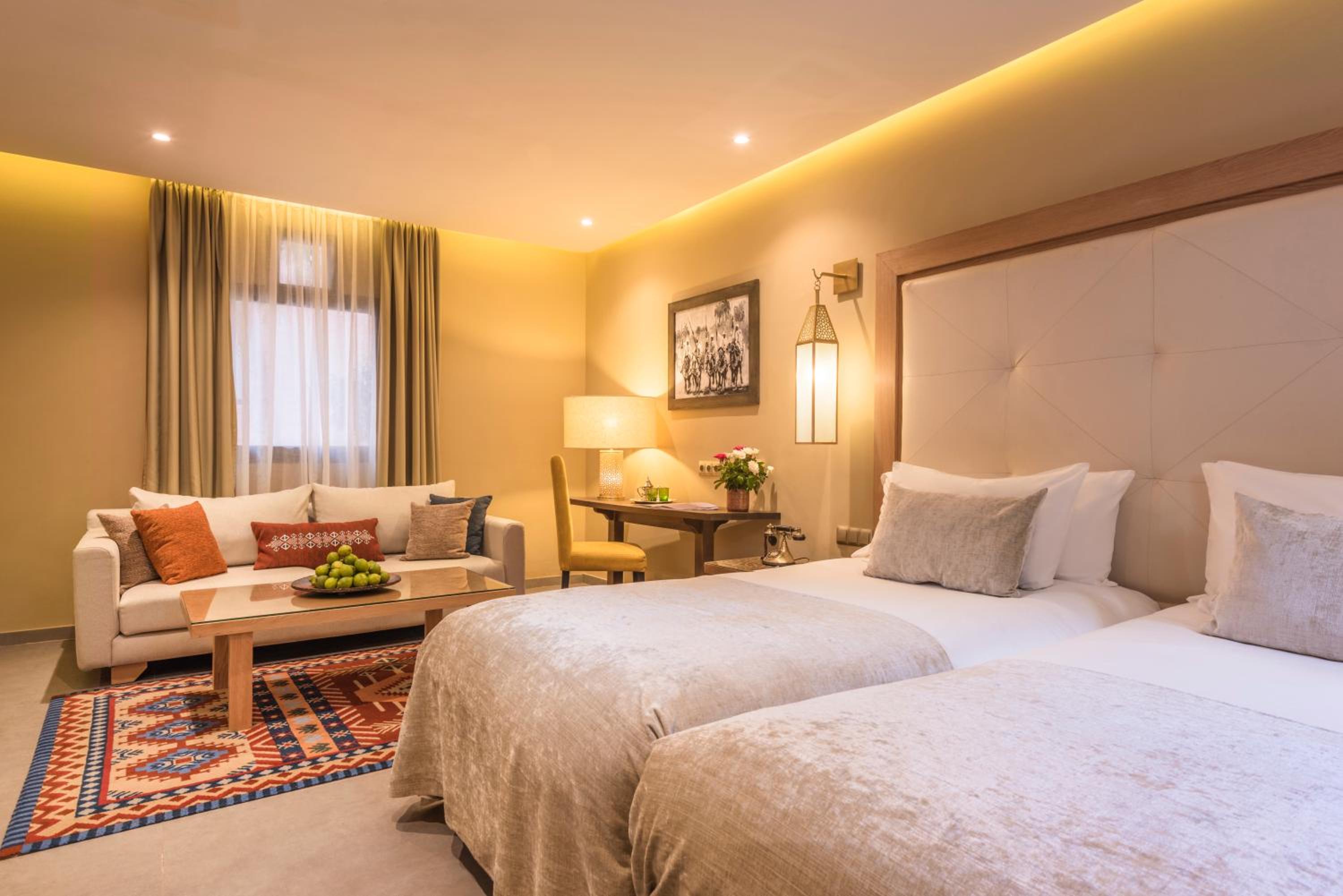 Superior Room, 1 King Bed