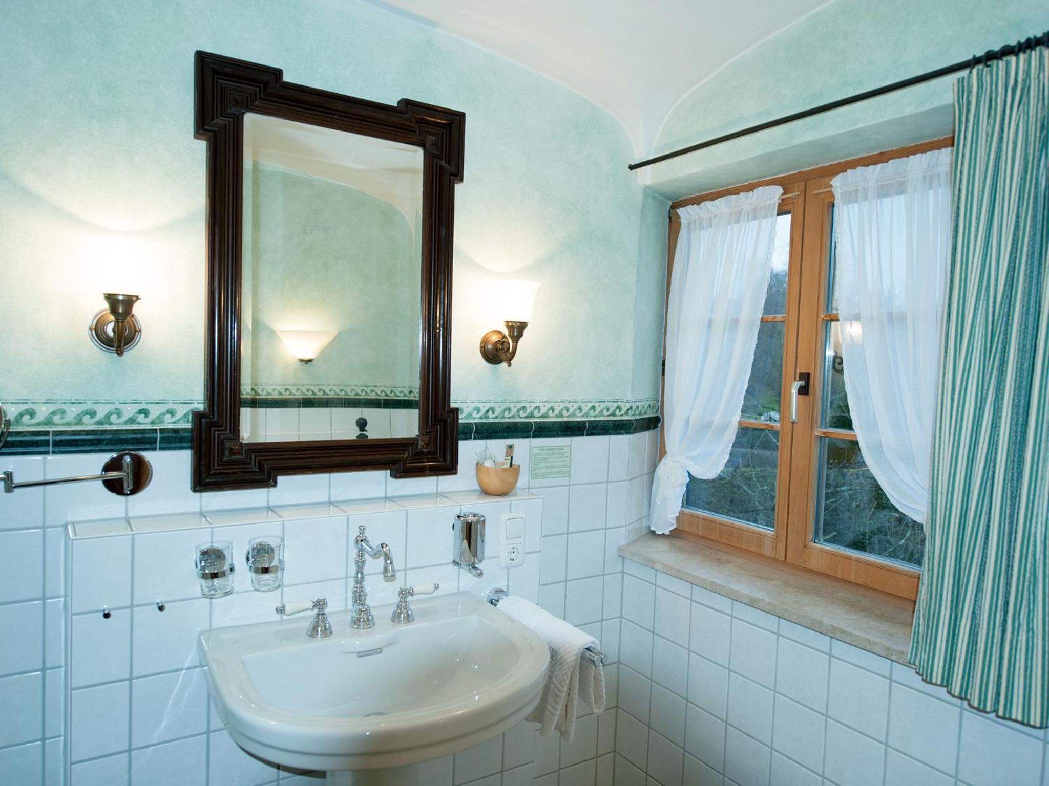 Double Room with Balcony - Photo 5