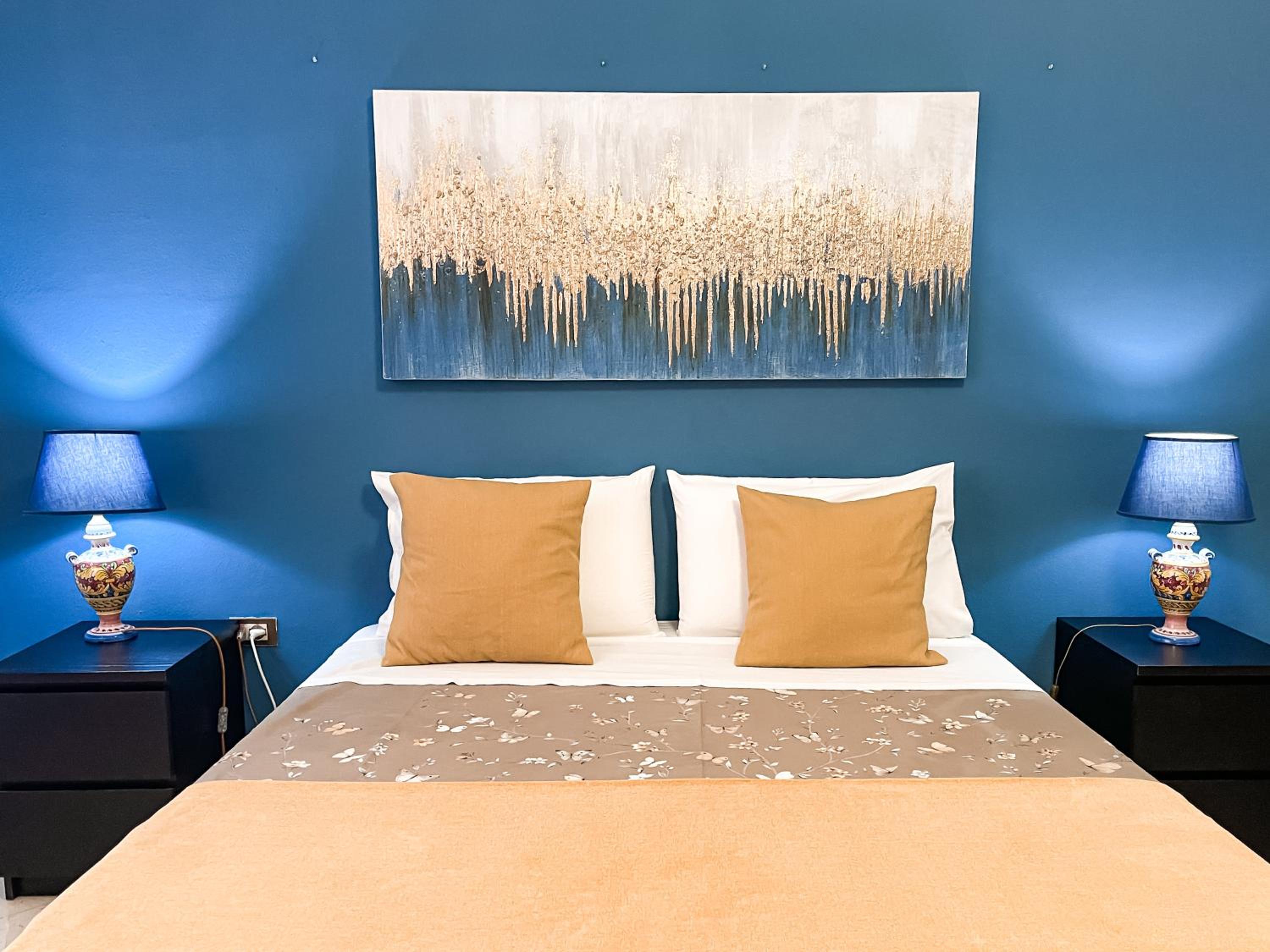 Double Room with Shared Bathroom