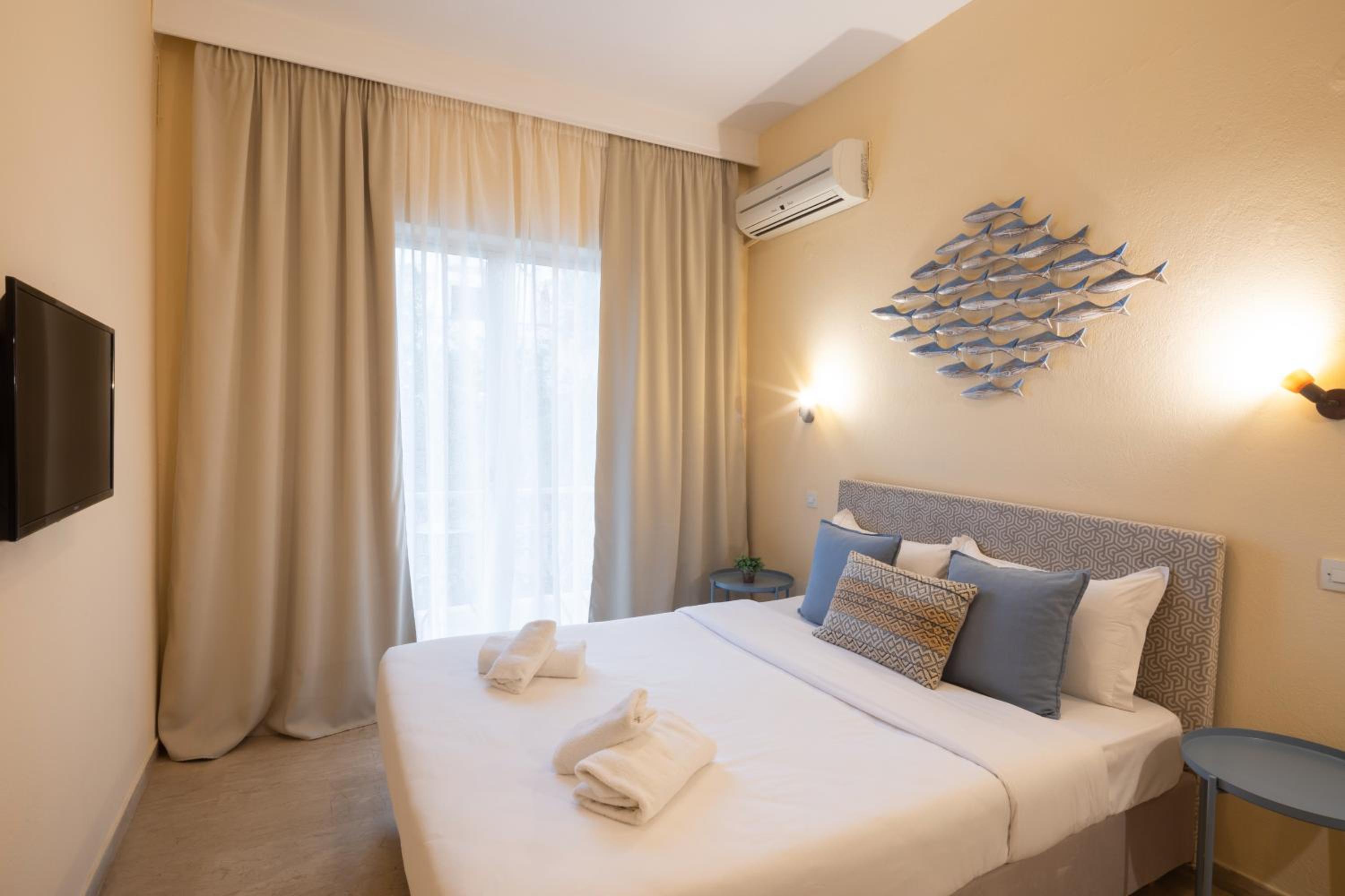 Double Room - Photo 1