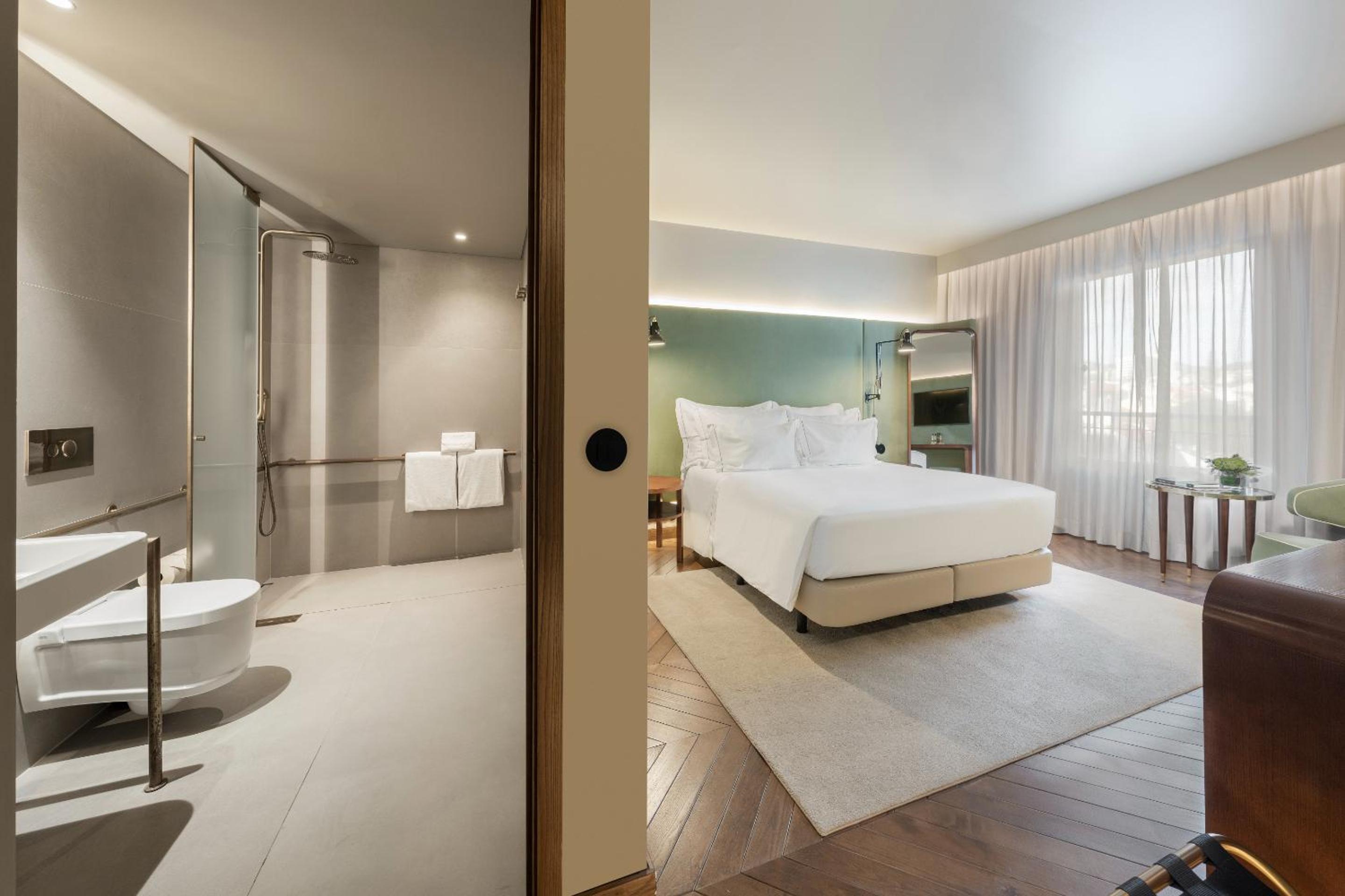 Standard Double Room - Photo 2