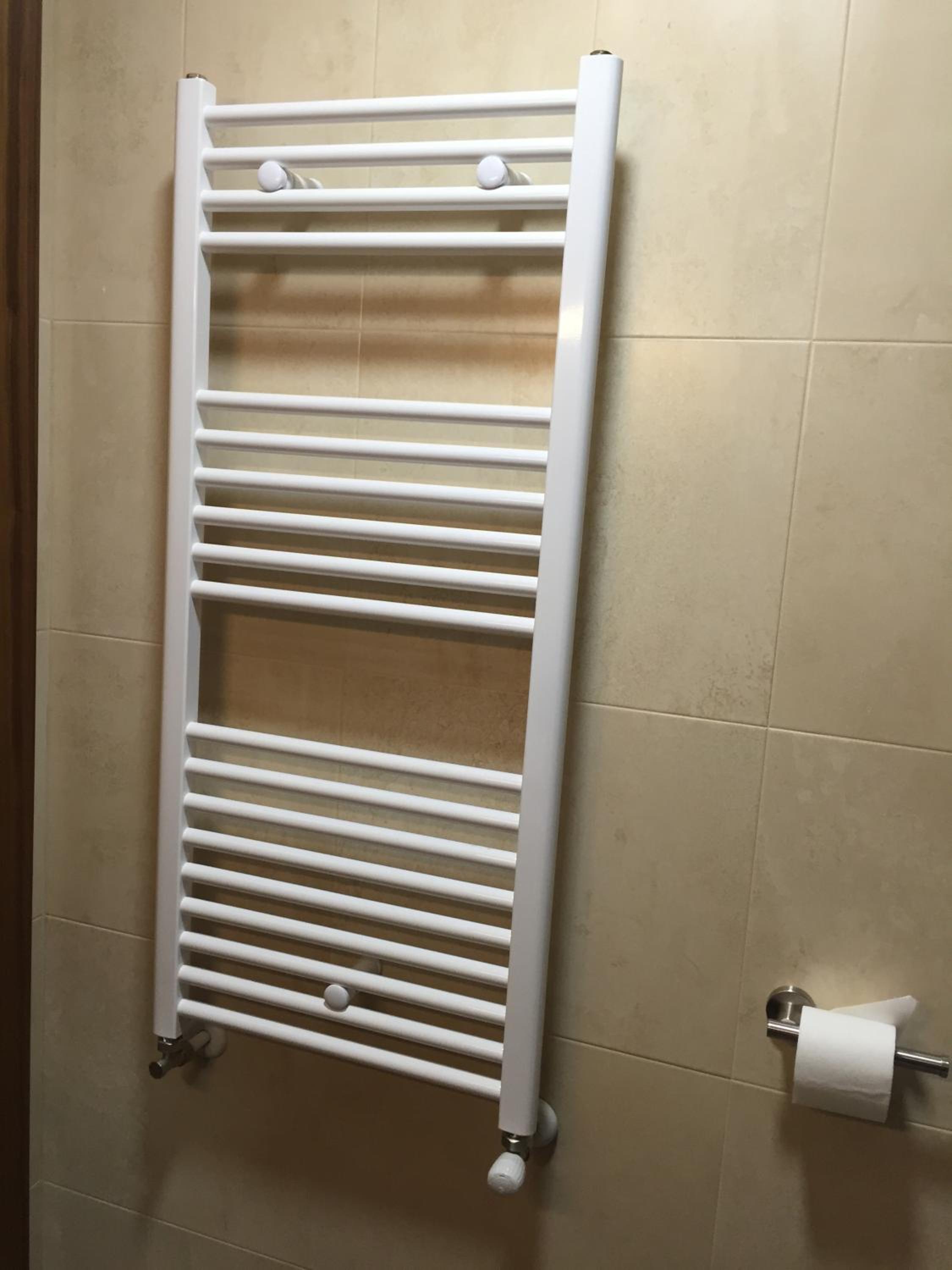 Double or Twin Room - Photo 9