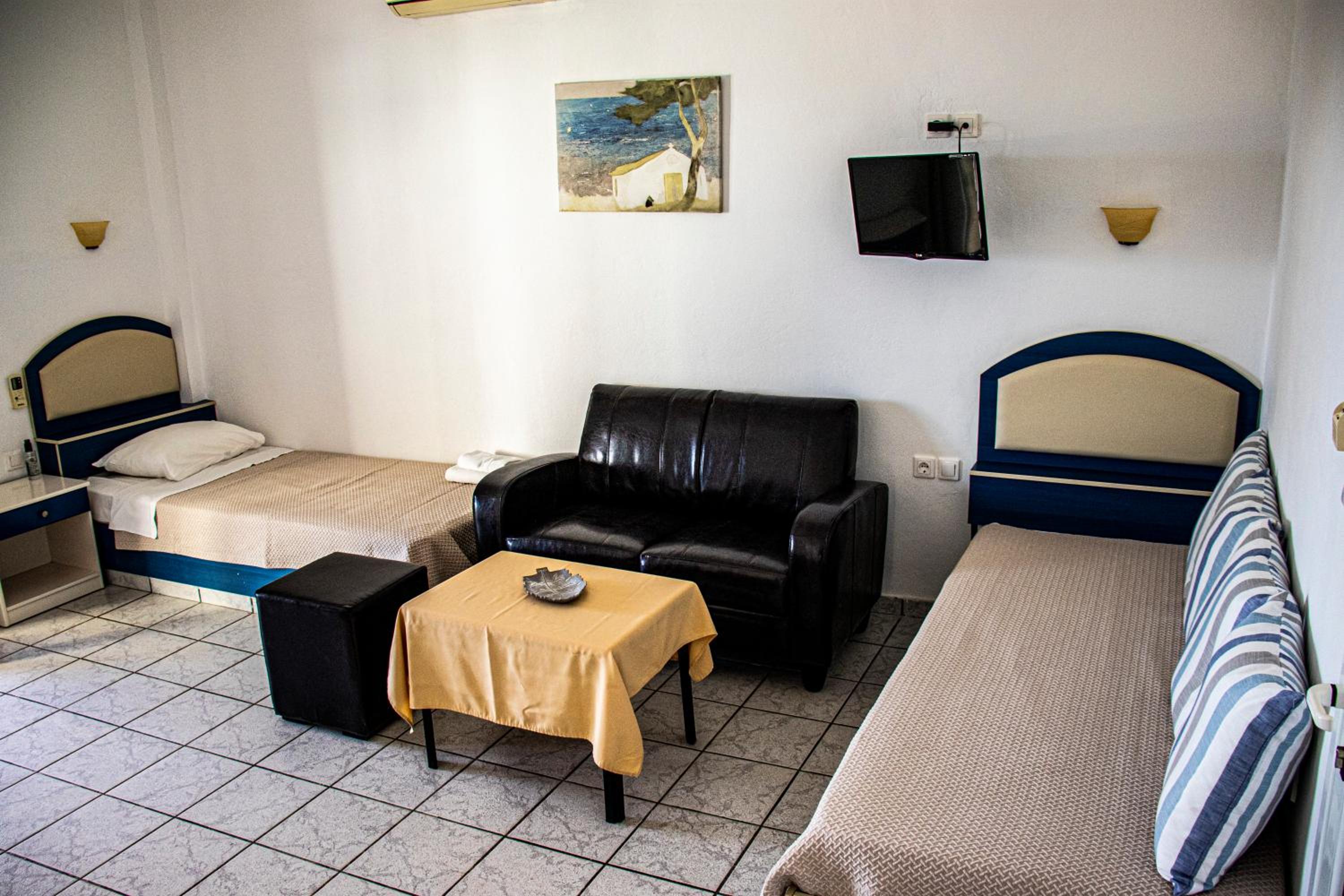 One-Bedroom Apartment (4 Adults)