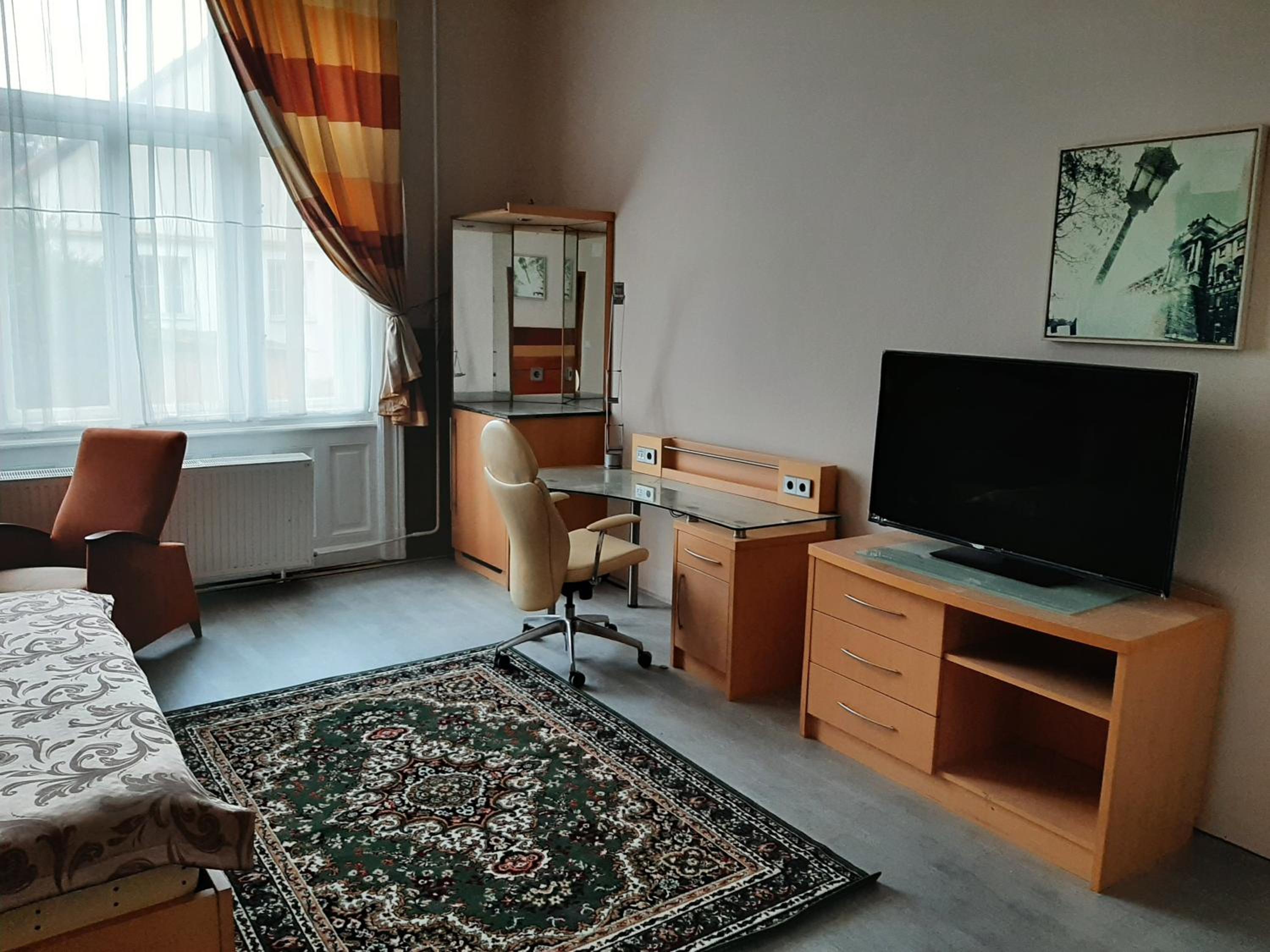Double Room with Private Bathroom photo 3