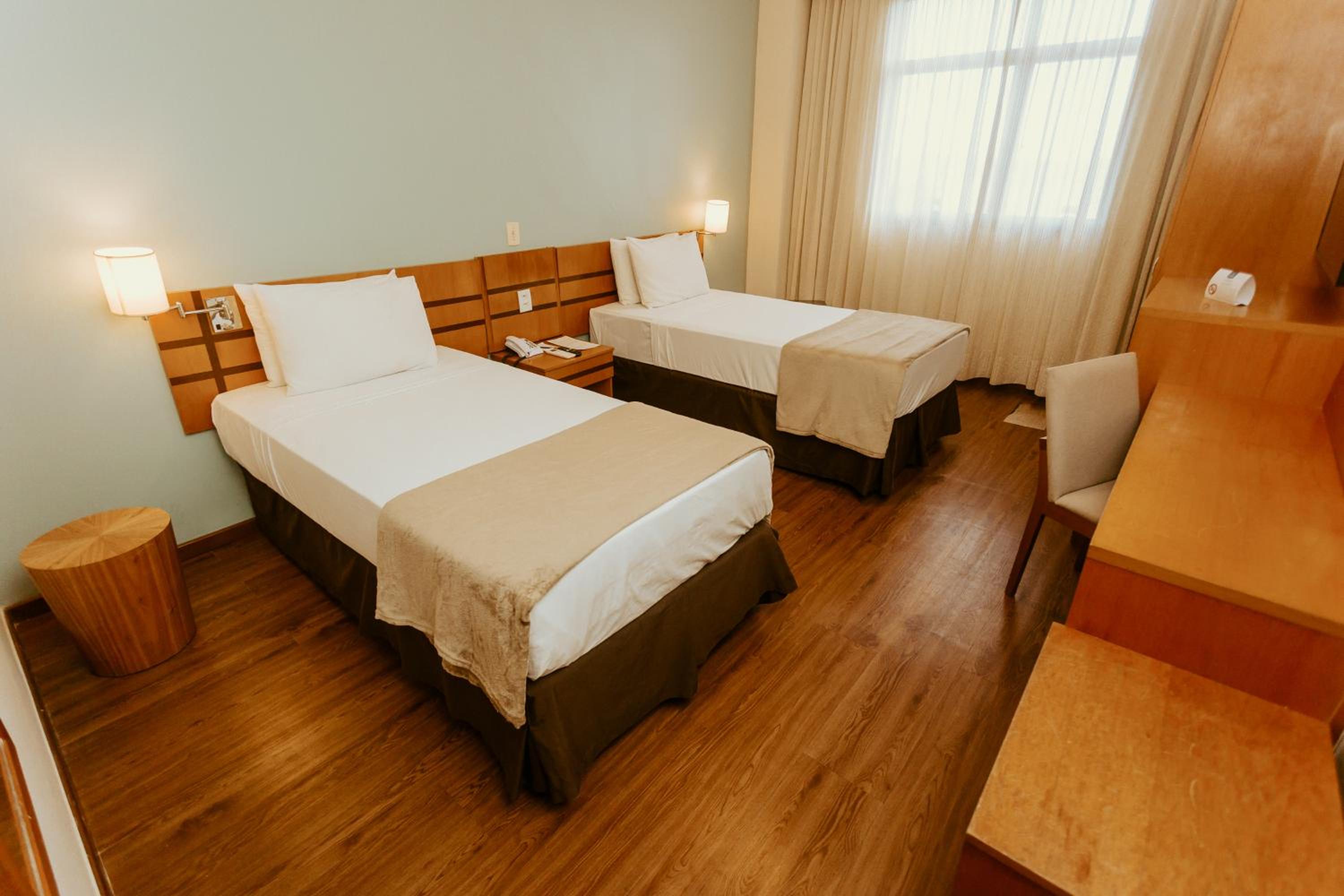 Luxury Twin Room - Photo 1