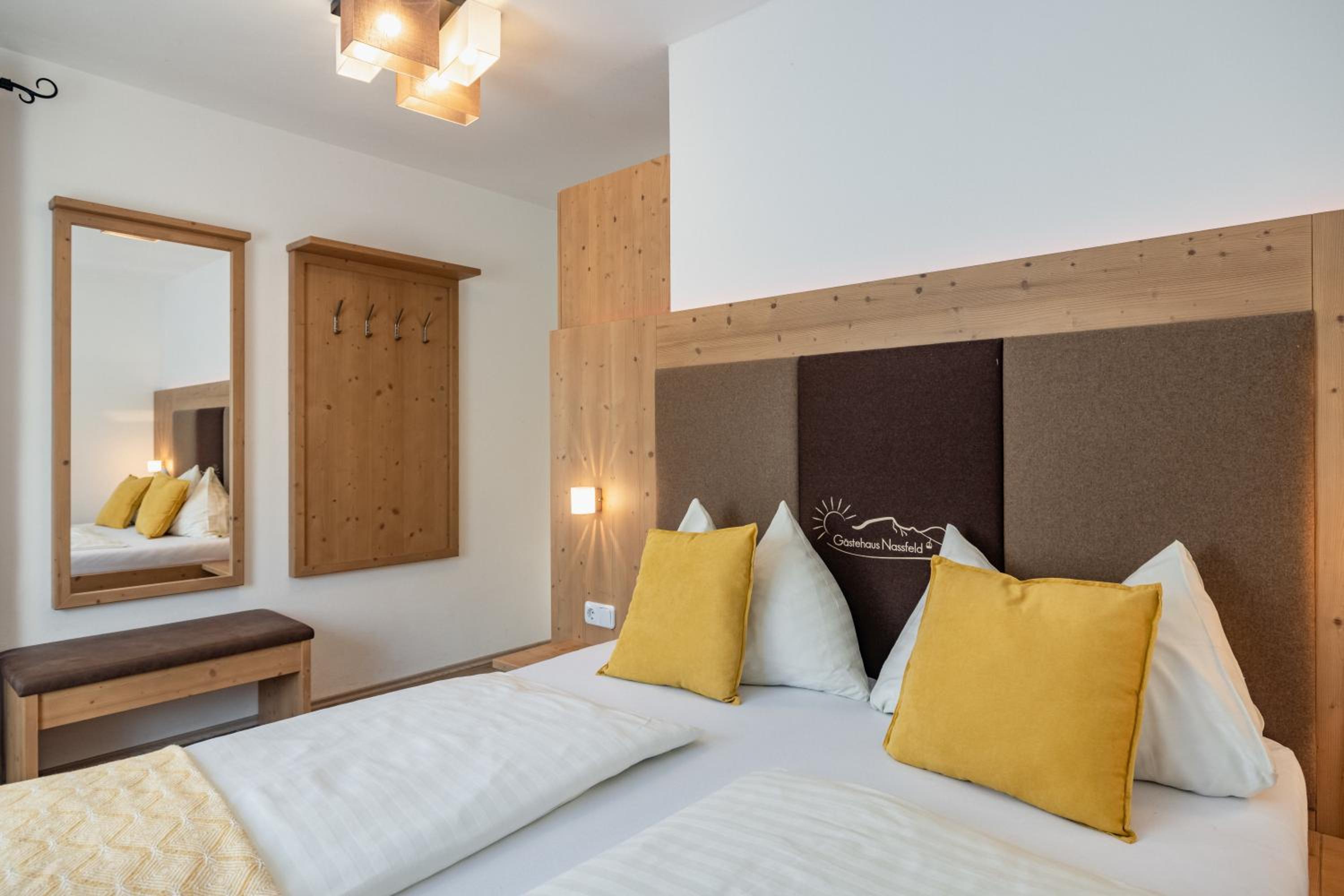 Three-Bedroom Apartment - Photo 7