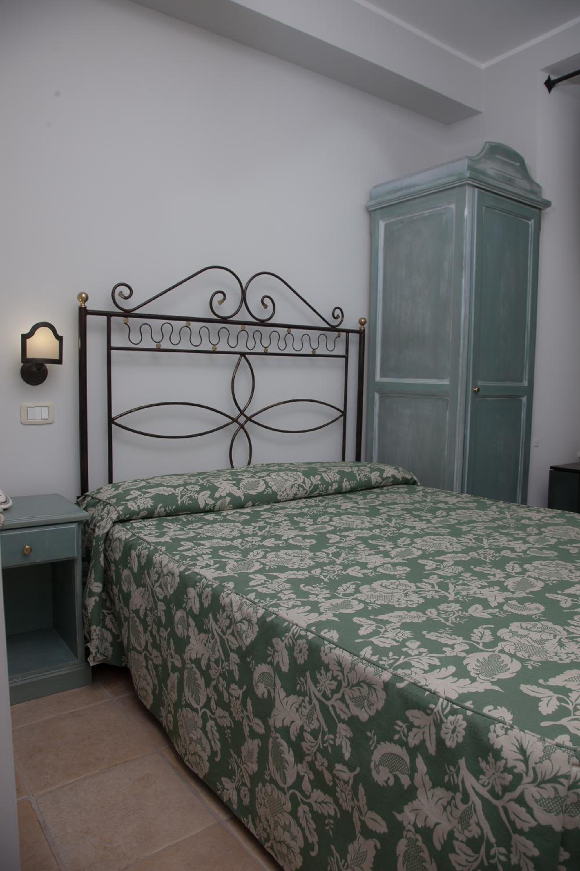 Single Room - Photo 4