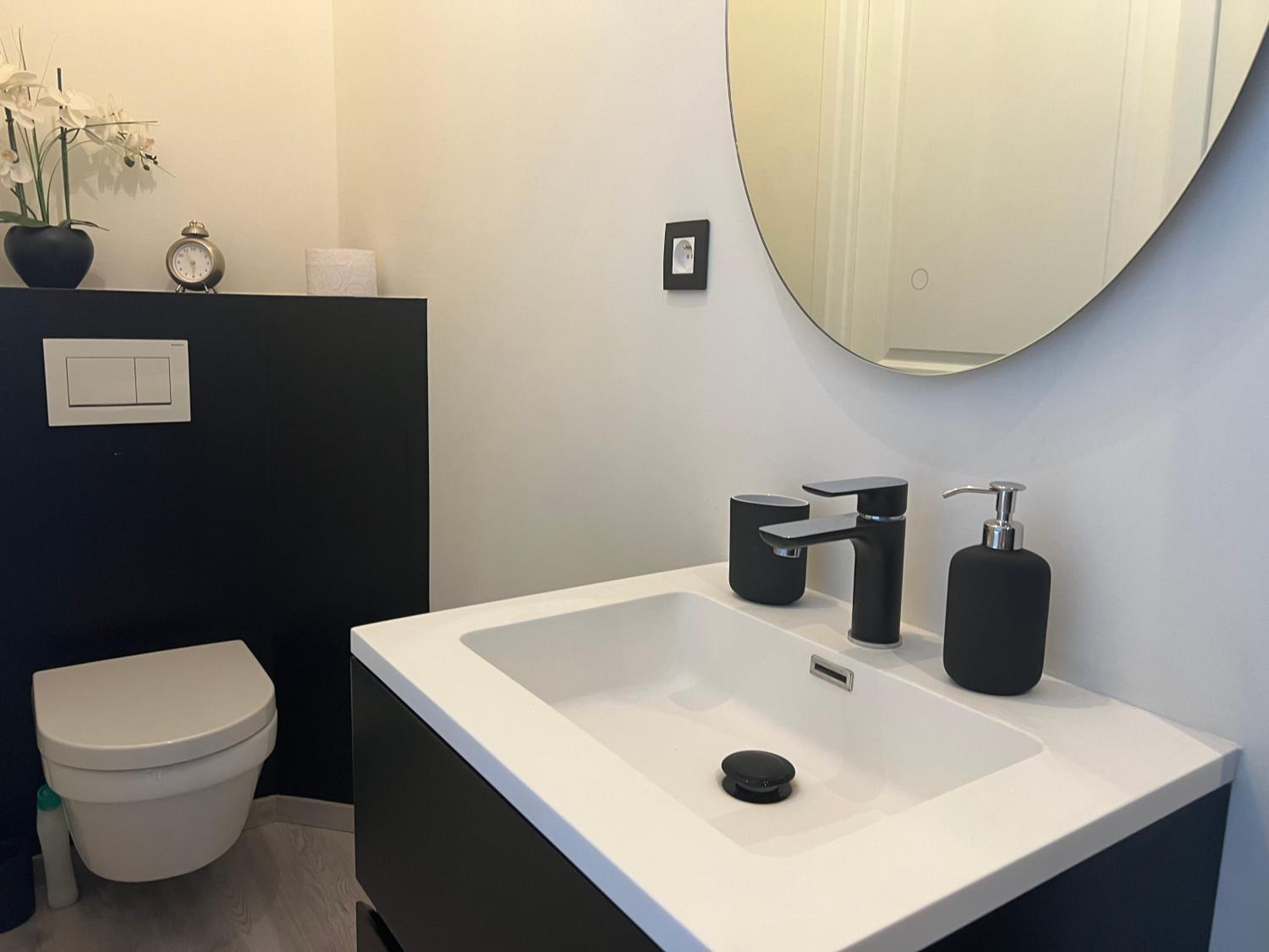 Double Room with Private Bathroom photo 1
