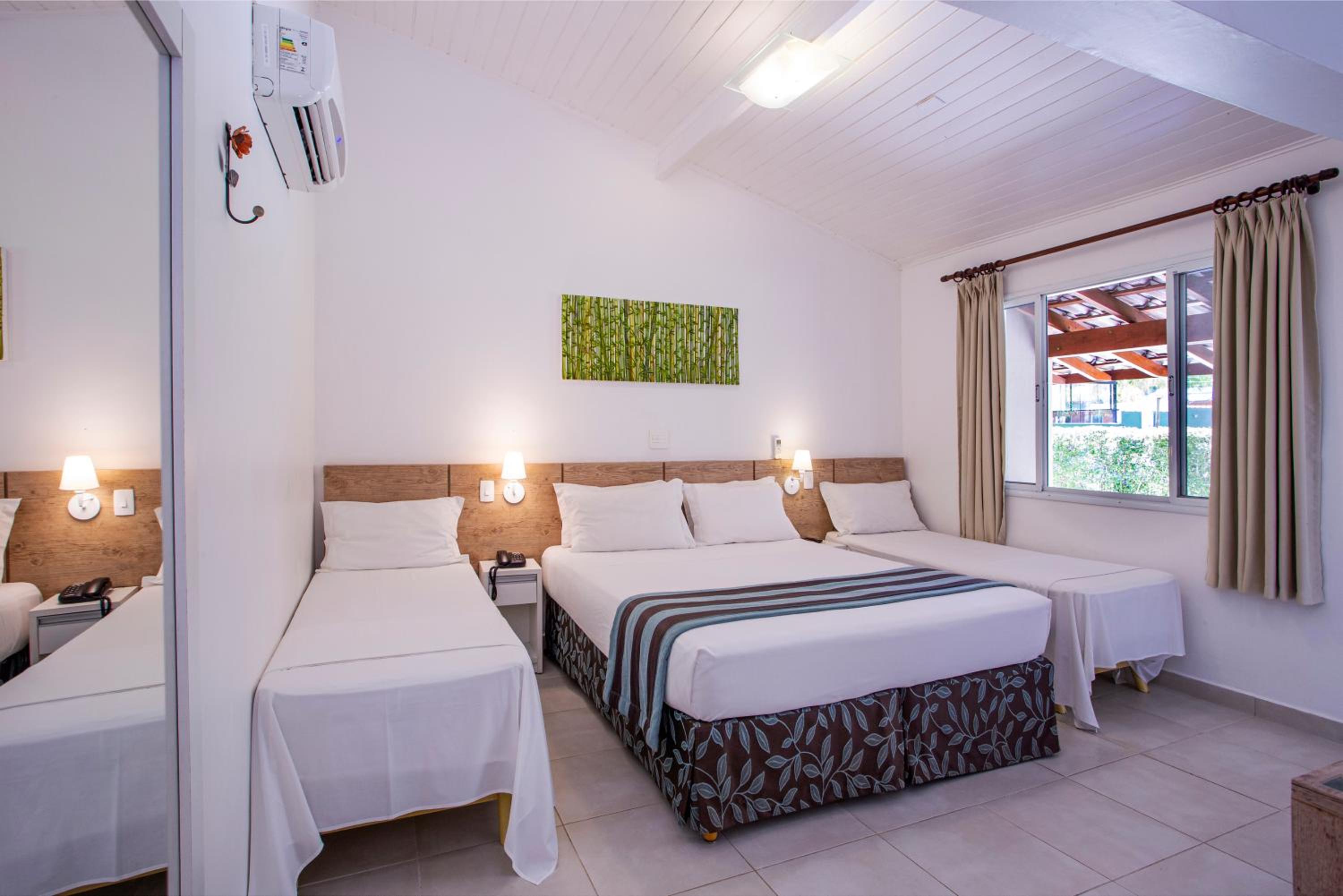 Quadruple Room with Balcony photo 1