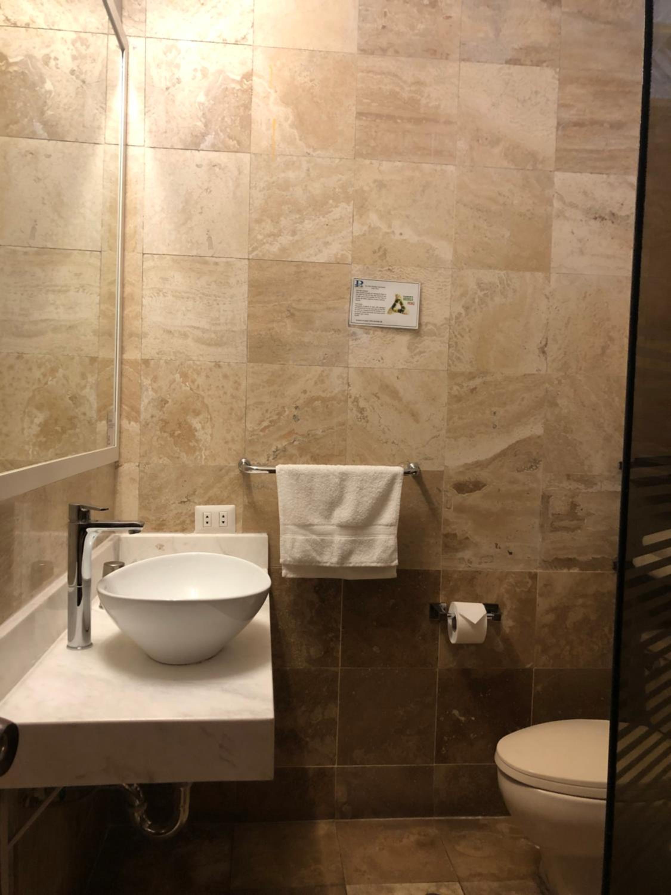 Standard  Room - Photo 8