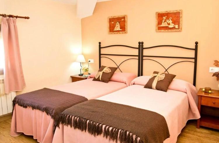 Twin Room with Terrace - Photo 1