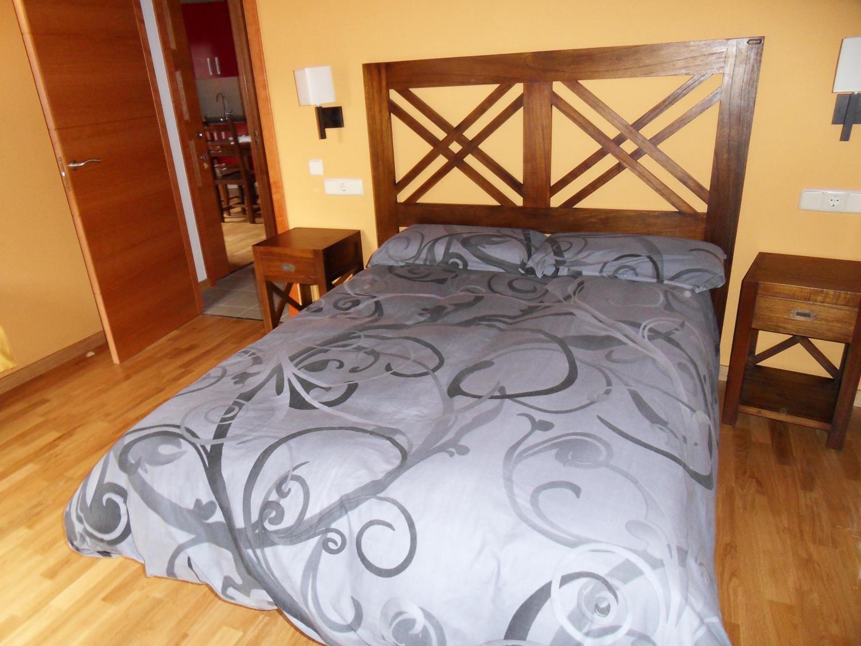 One-Bedroom Apartment (4 Adults) photo 2