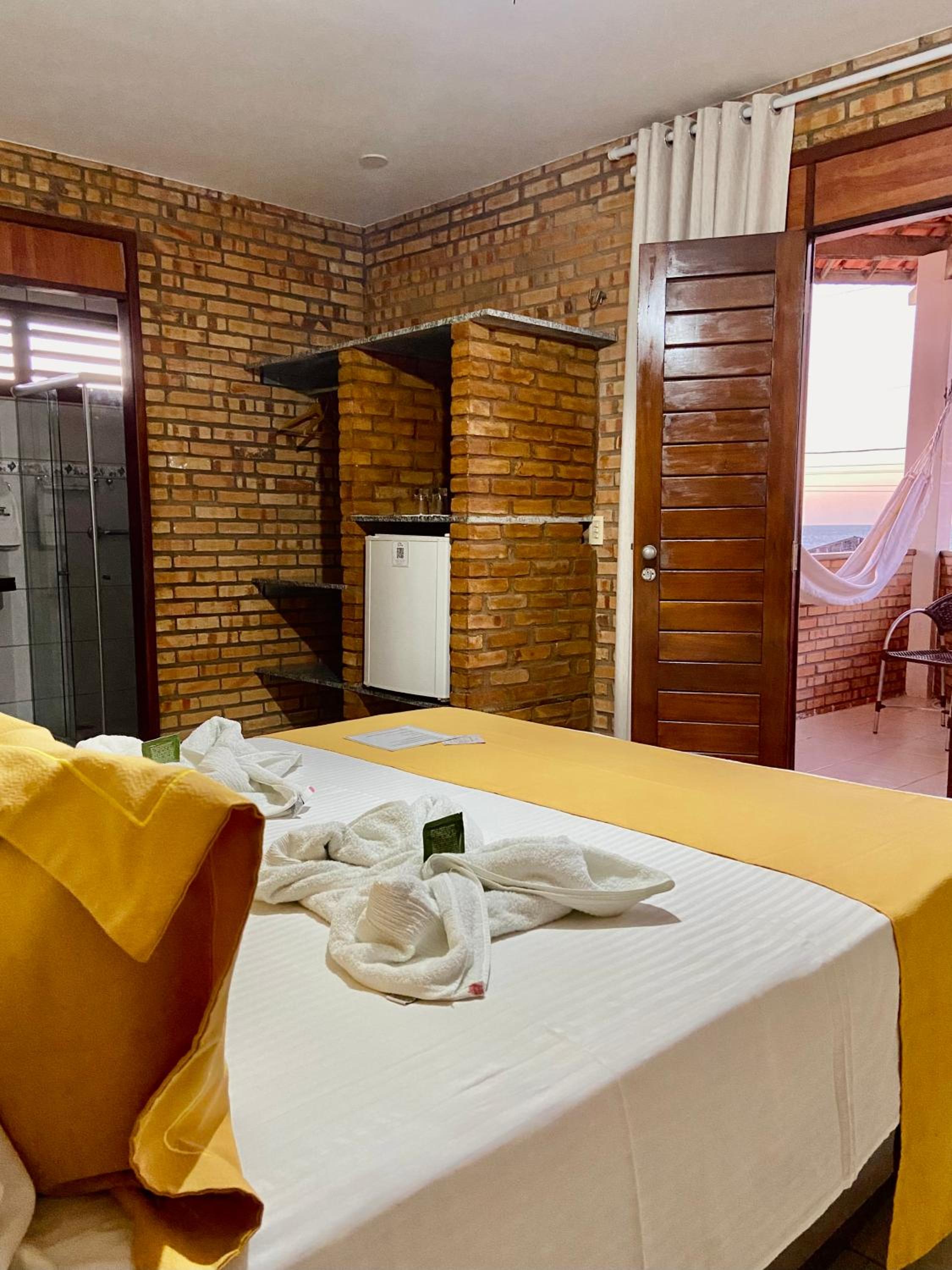 Deluxe Suite with Sea View photo 2